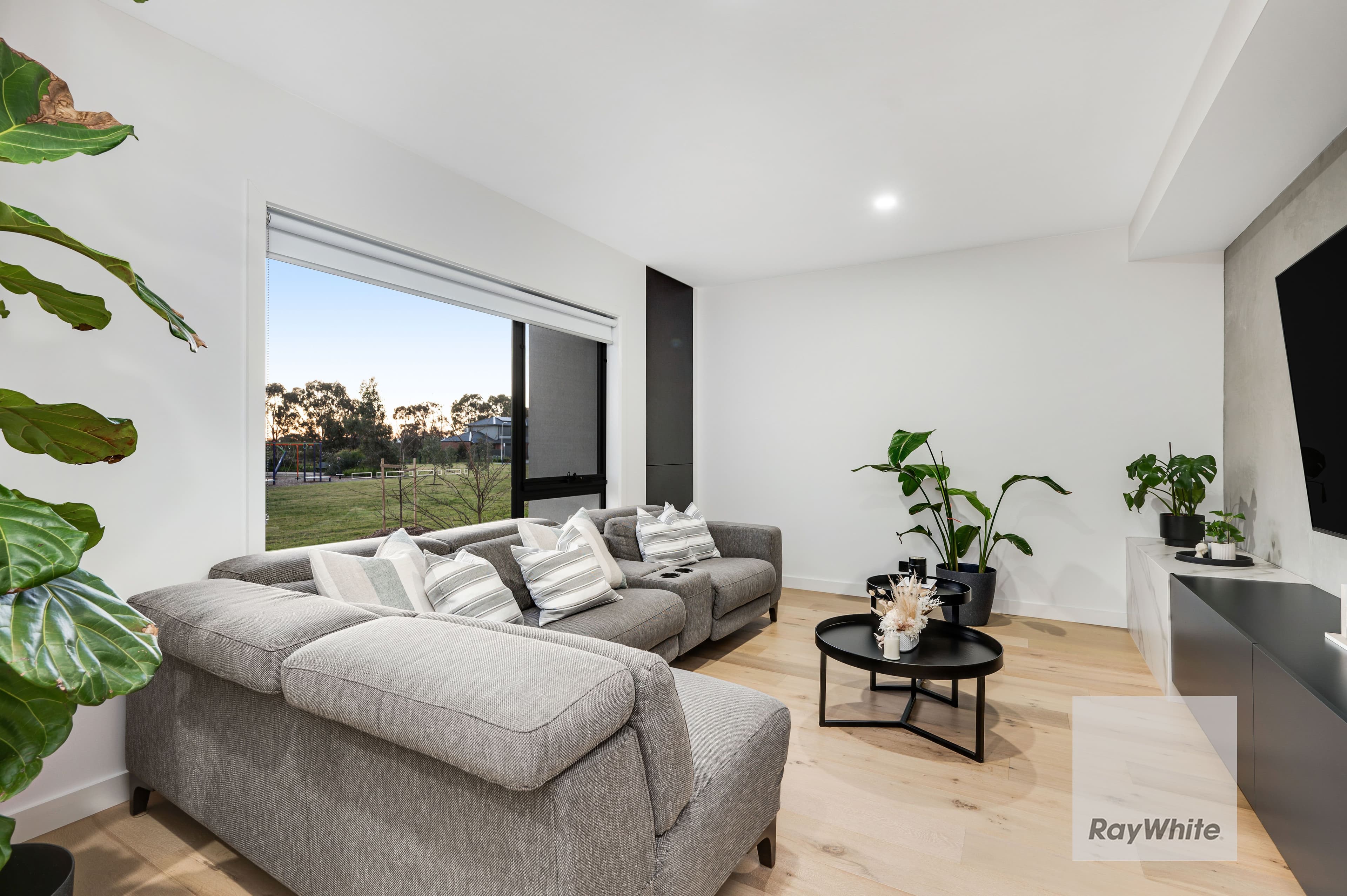 10 Palana Walk, Greenvale VIC 3059, Greenvale - Thumbnail 4