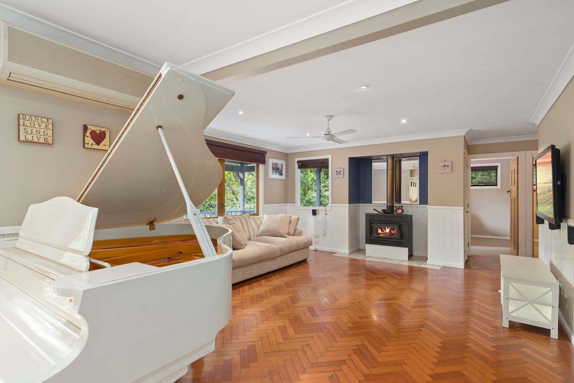 46 Kyte Street, Currumbin Valley QLD 4223, Currumbin Valley - Thumbnail 3