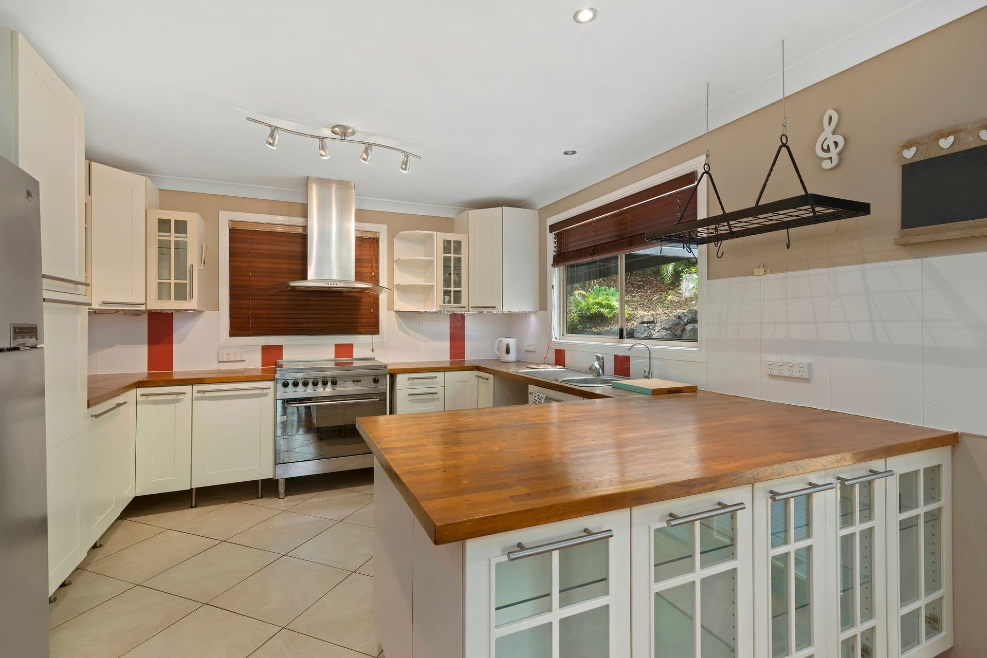 46 Kyte Street, Currumbin Valley QLD 4223, Currumbin Valley - Thumbnail 4