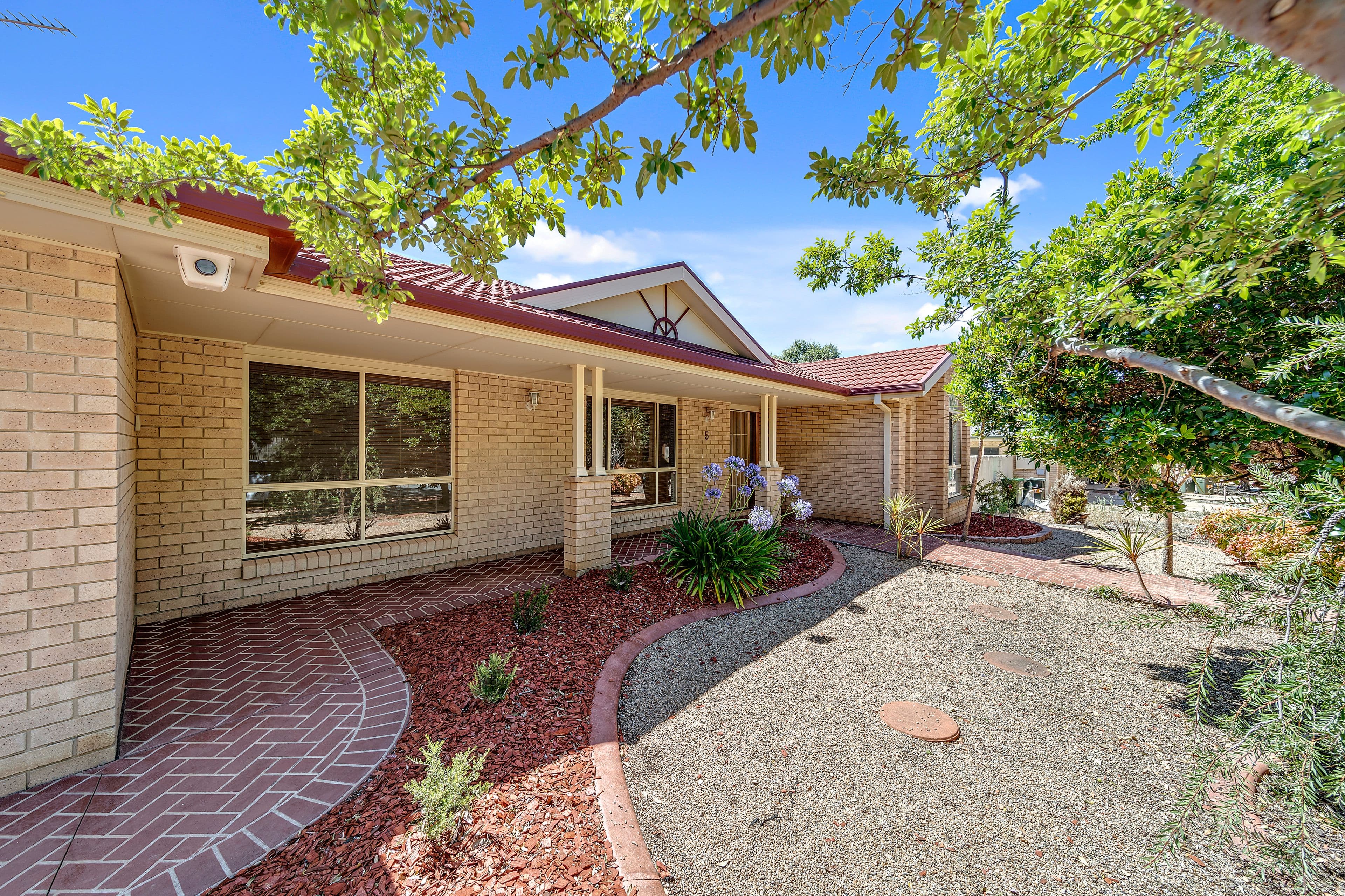5 Larpent Street, Amaroo ACT 2914, Amaroo - Thumbnail 5