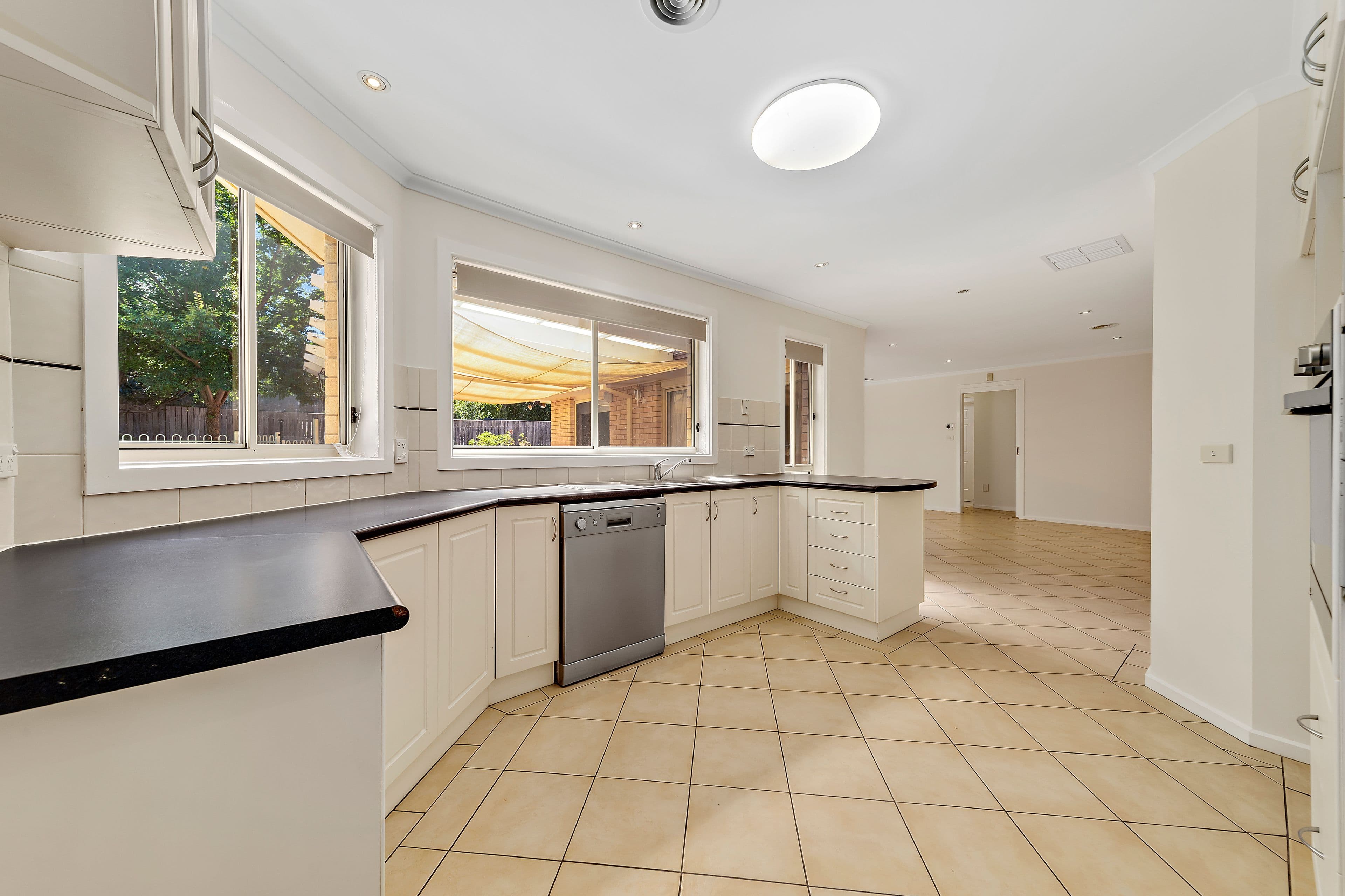5 Larpent Street, Amaroo ACT 2914, Amaroo - Thumbnail 8