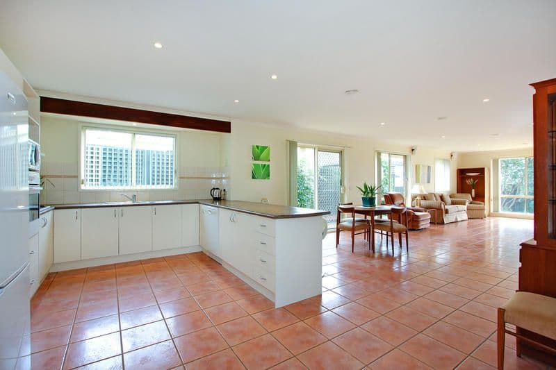 14 Lawson Court, MORNINGTON VIC 3931, Mornington - Thumbnail 3