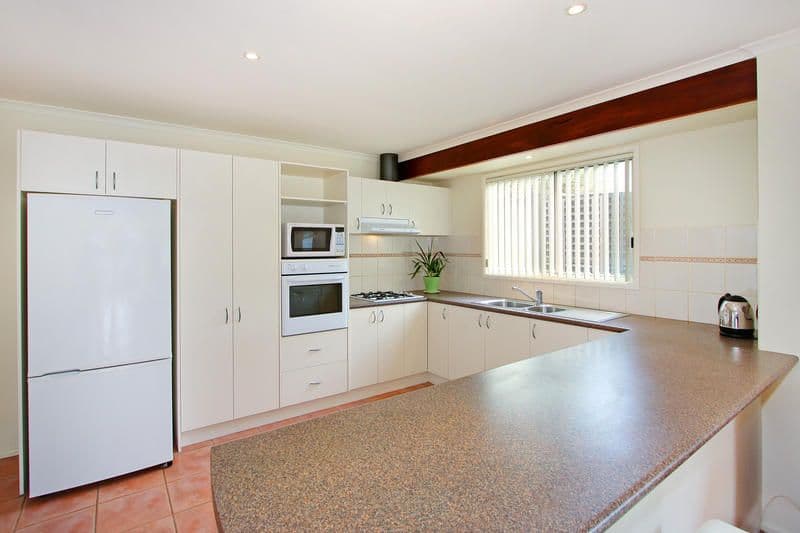 14 Lawson Court, MORNINGTON VIC 3931, Mornington - Thumbnail 4