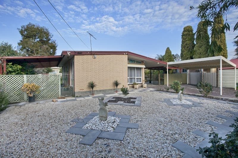 32 Greenway Drive, SURREY DOWNS SA 5126, Surrey Downs - Thumbnail 2