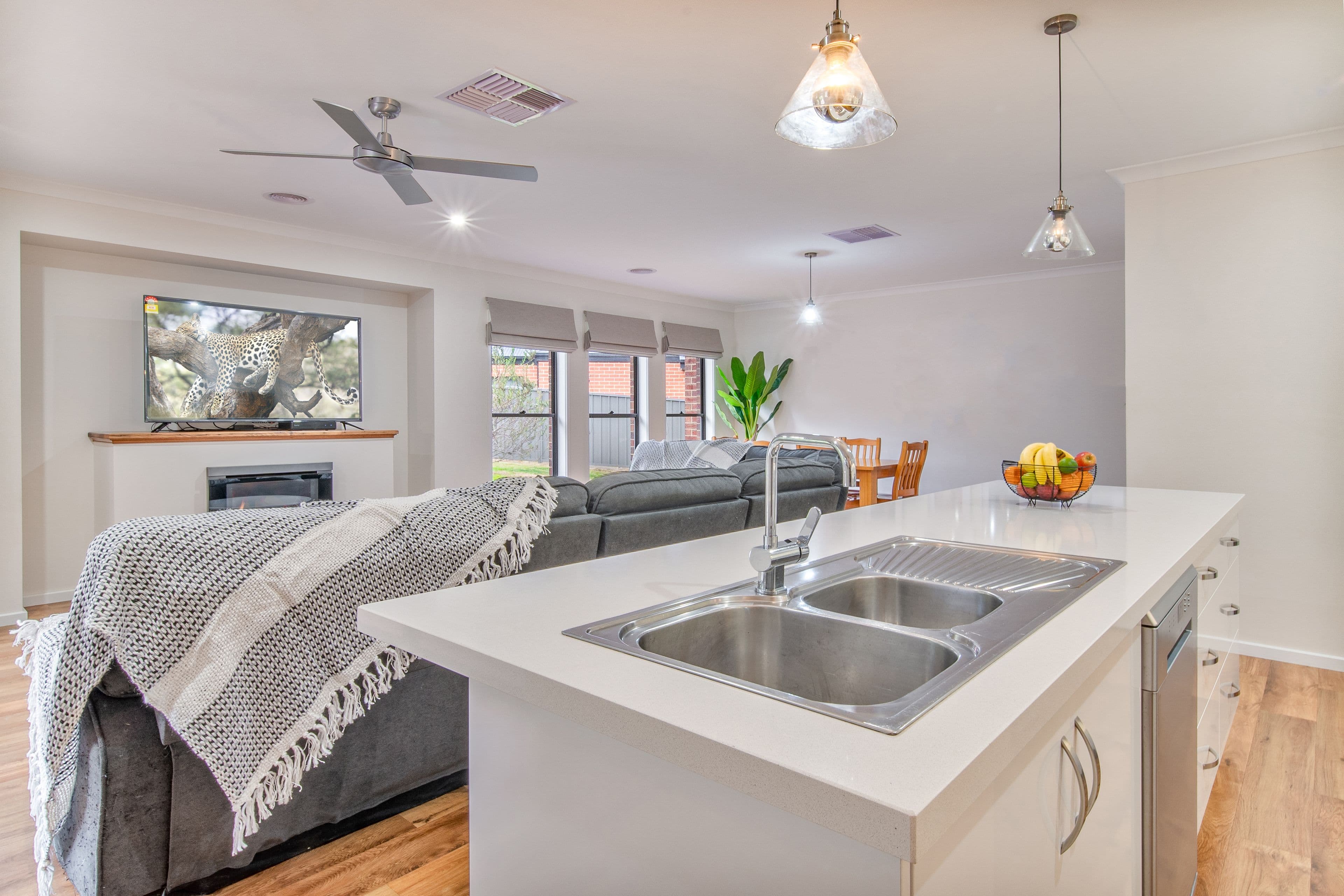 11 Birdwood Close, Eaglehawk VIC 3556, Eaglehawk - Thumbnail 4
