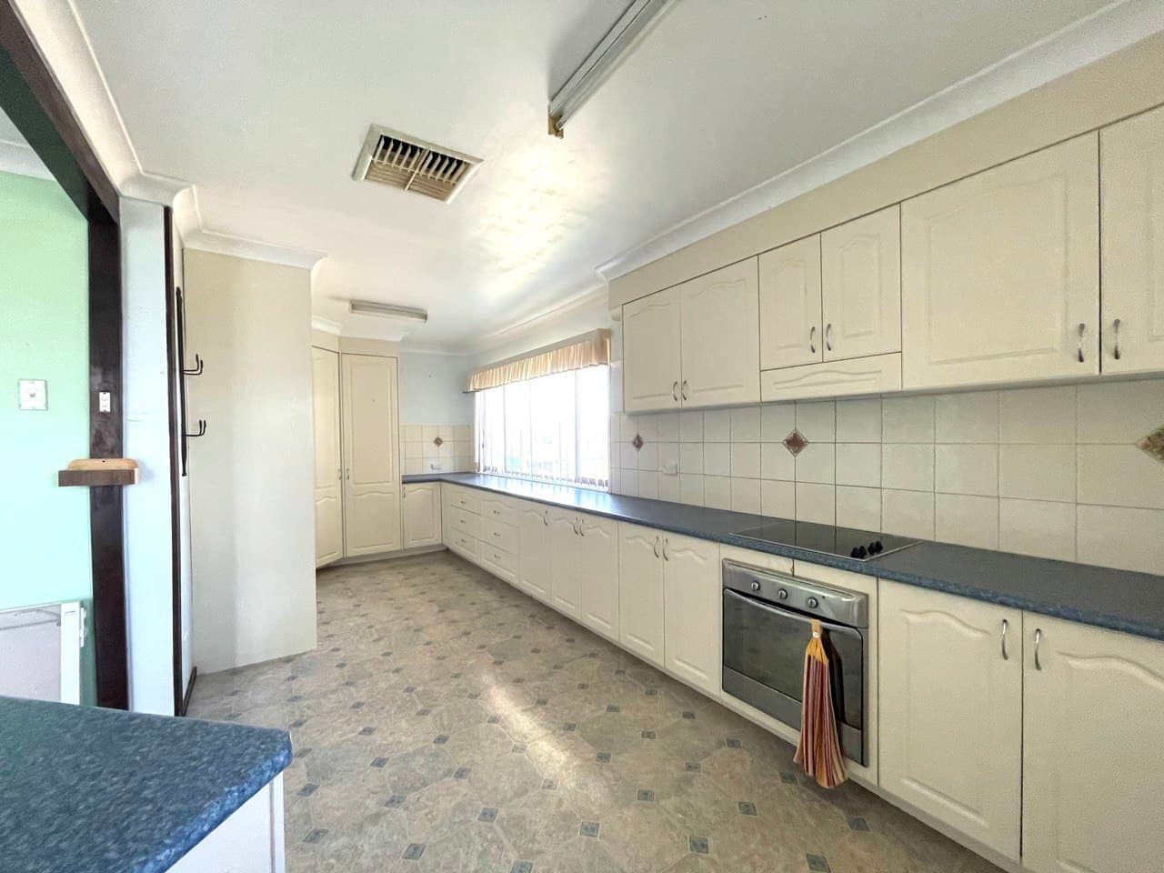 39 Barton Street, Parkes NSW 2870, Parkes - Thumbnail 7