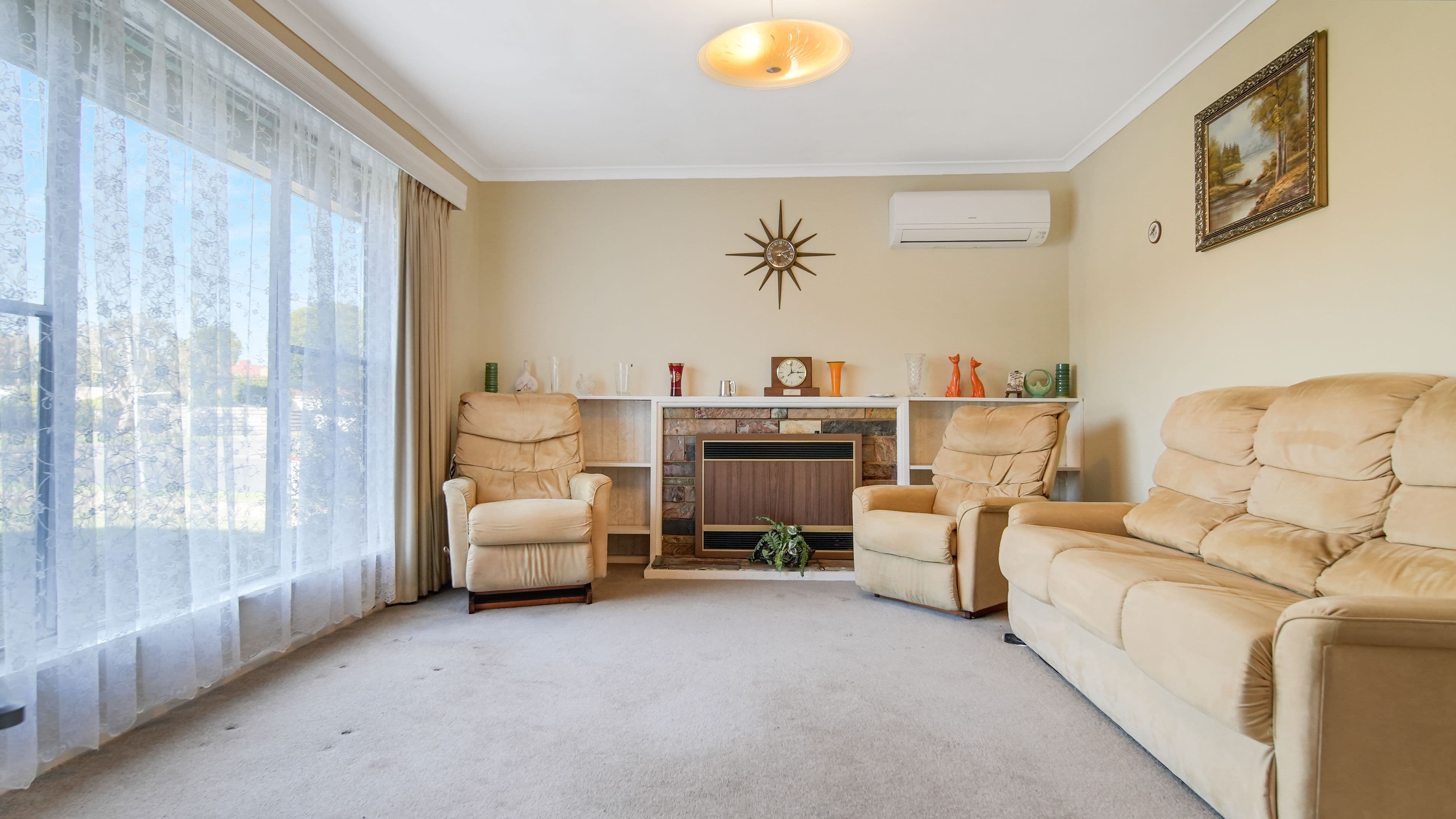 92 Kelvinside Road, Noble Park VIC 3174, Noble Park - Thumbnail 2
