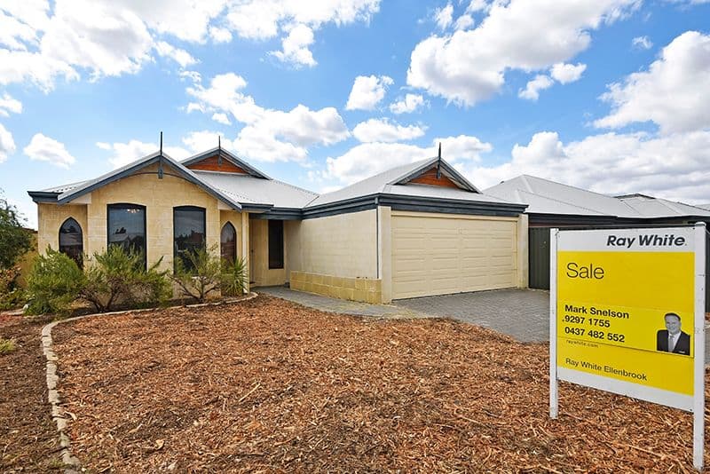 11 Caldervale Avenue, Ellenbrook WA 6069, Ellenbrook - Thumbnail 2