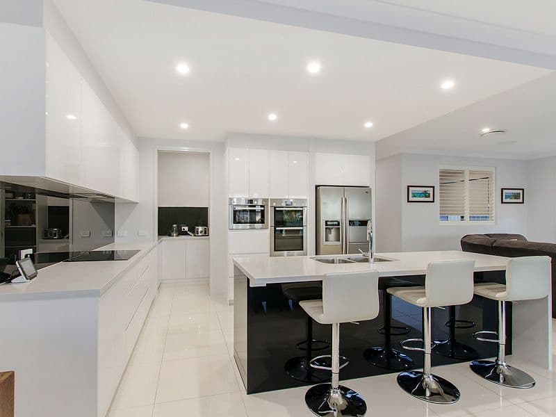 128 The Peninsula, Helensvale QLD 4212, Helensvale - Thumbnail 6