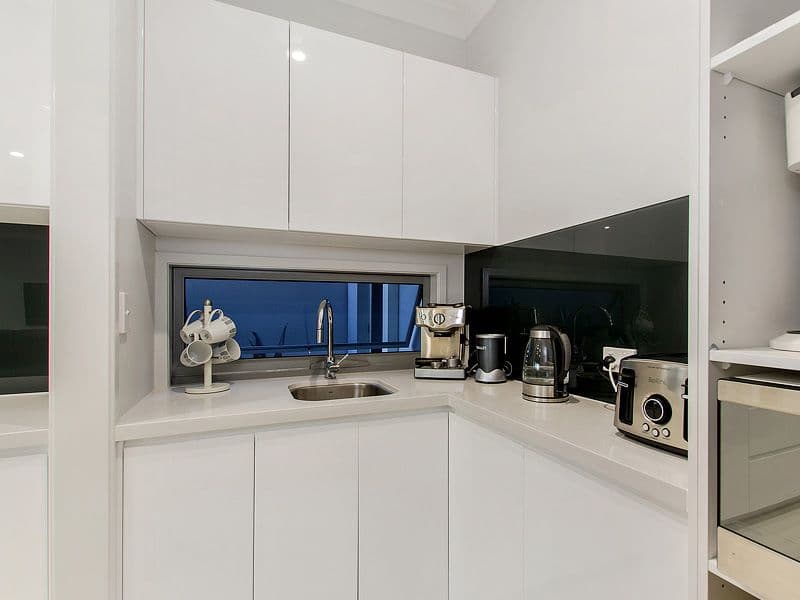 128 The Peninsula, Helensvale QLD 4212, Helensvale - Thumbnail 8