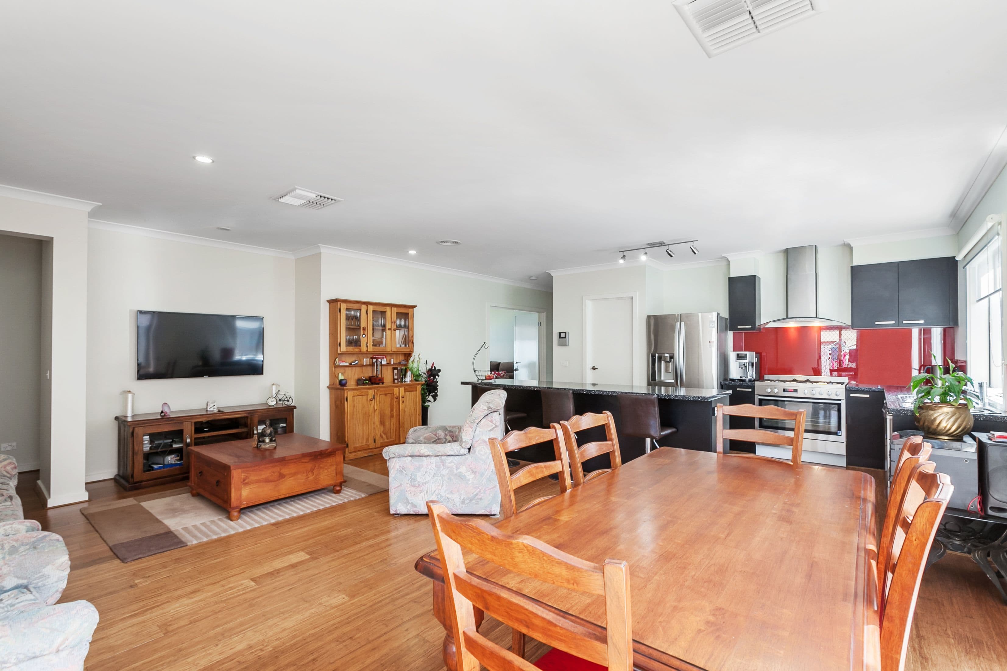 5 Faith Road, Craigieburn VIC 3064, Craigieburn - Thumbnail 4