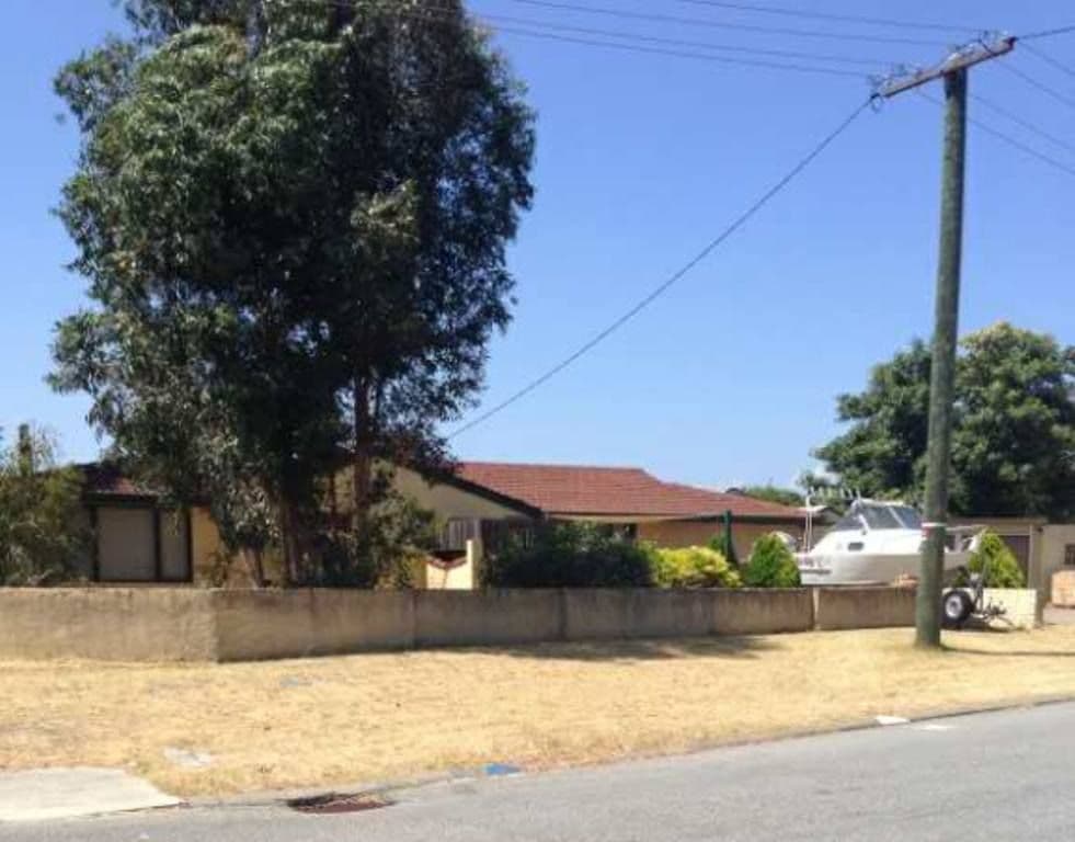 2 Chamberlain Street, ARMADALE WA 6112, Armadale - Thumbnail 2