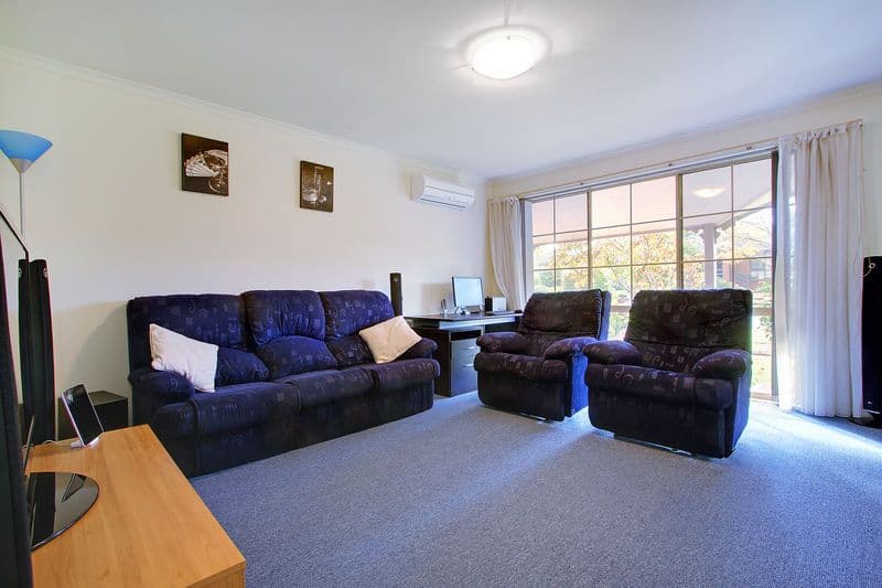 33 Hakea Drive, MOUNT MARTHA VIC 3934, Mount Martha - Thumbnail 4