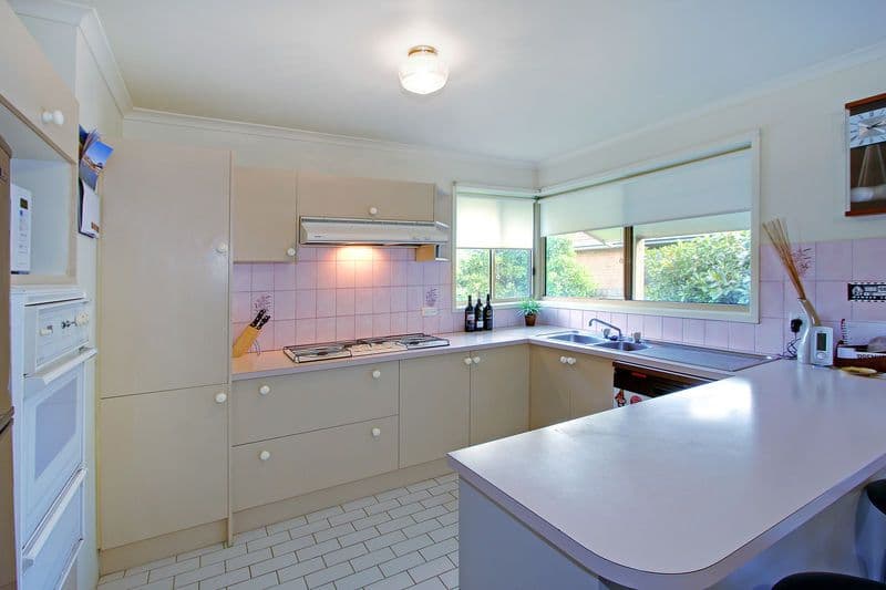 33 Hakea Drive, MOUNT MARTHA VIC 3934, Mount Martha - Thumbnail 5