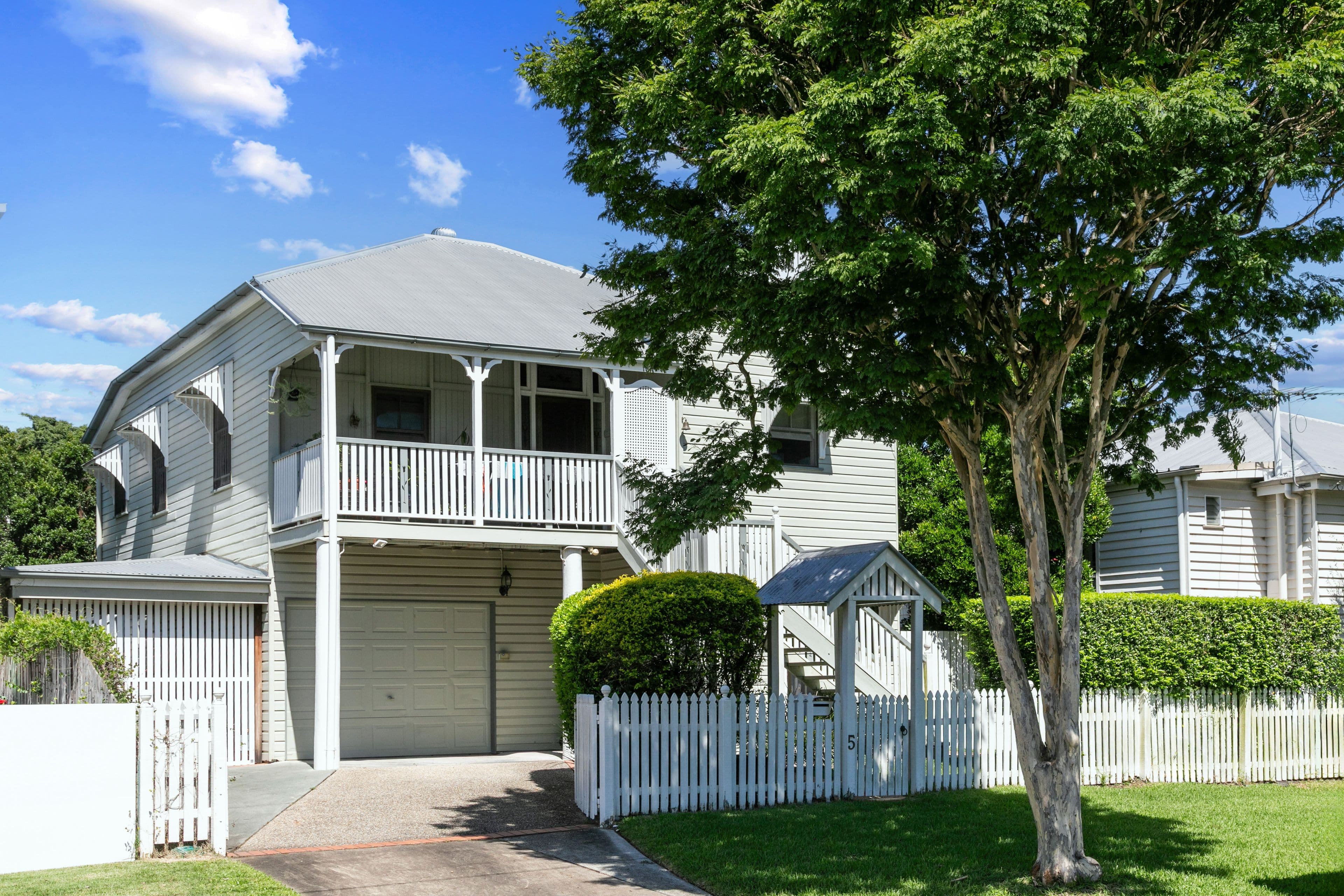 5 Rochdale Avenue, Tarragindi QLD 4121, Tarragindi - Image 1