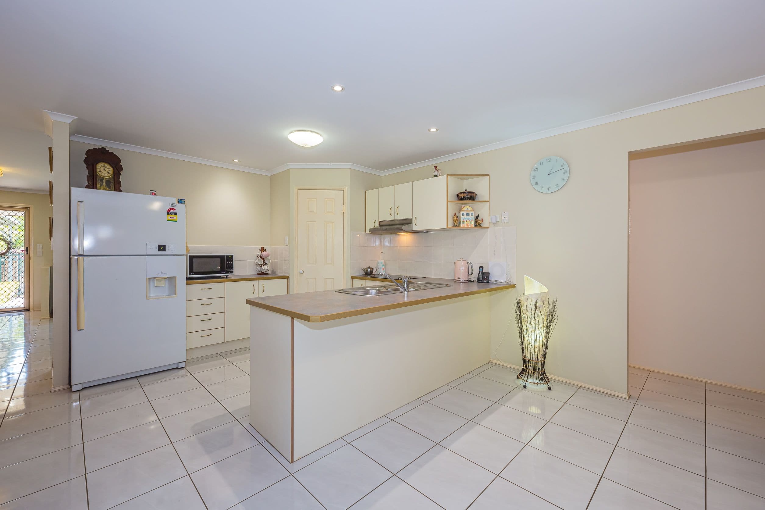 13 Smout Court, Sandstone Point QLD 4511, Sandstone Point - Thumbnail 8