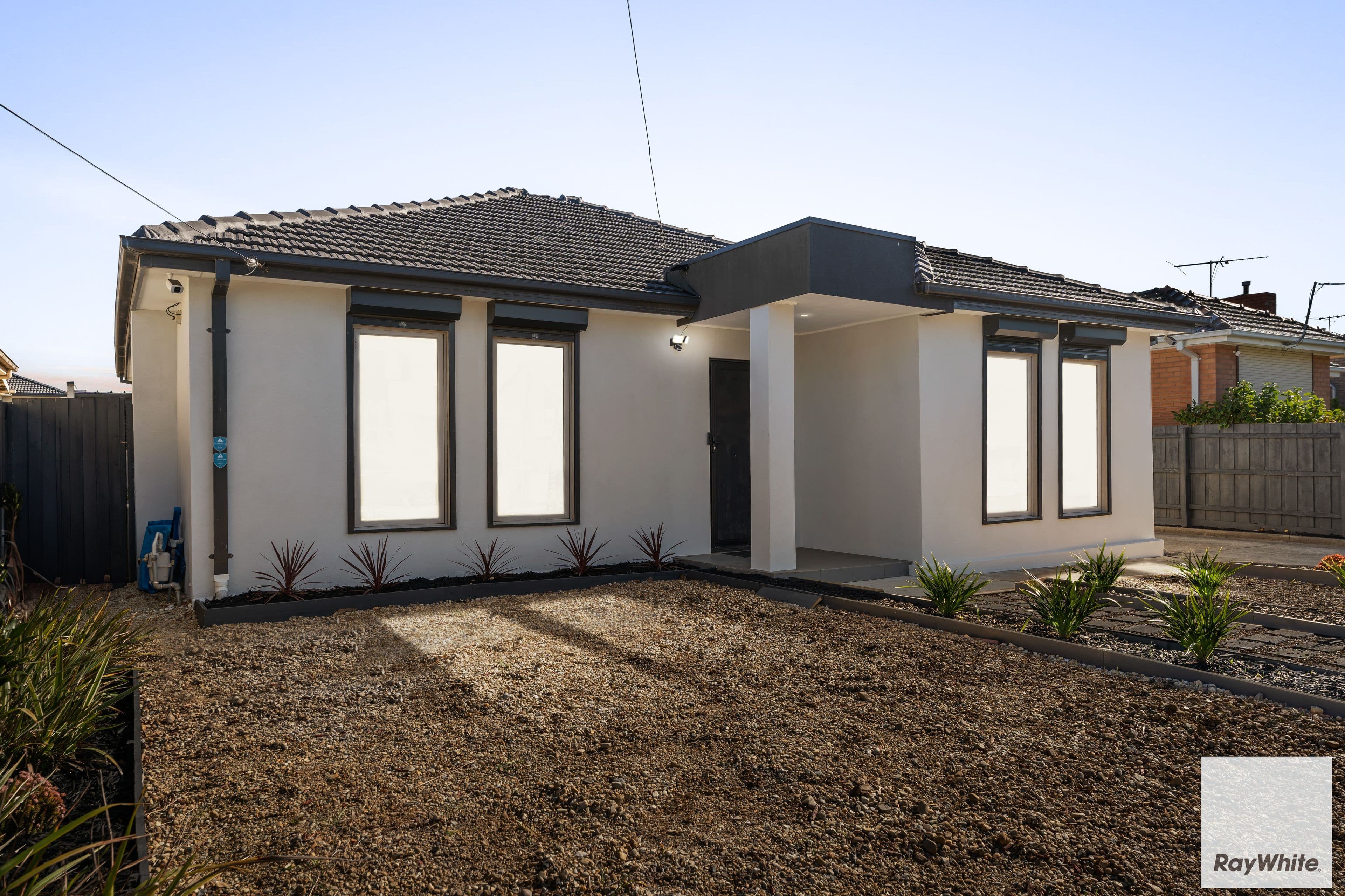 29 Pennell Avenue, St Albans VIC 3021, St Albans - Thumbnail 2