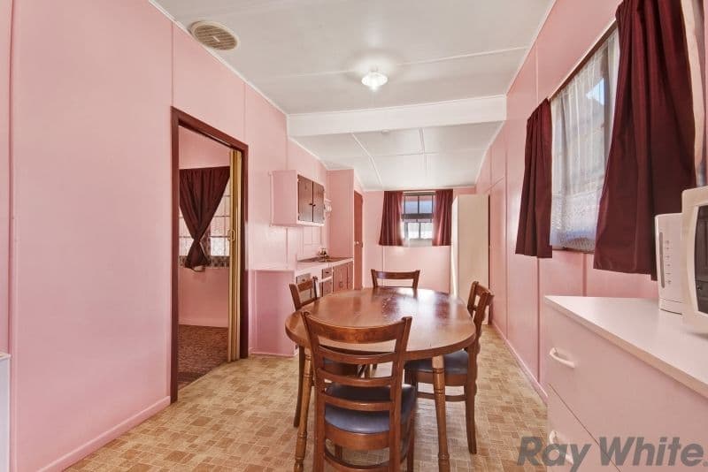 17 Endeavour Street, Deception Bay QLD 4508, Deception Bay - Thumbnail 4