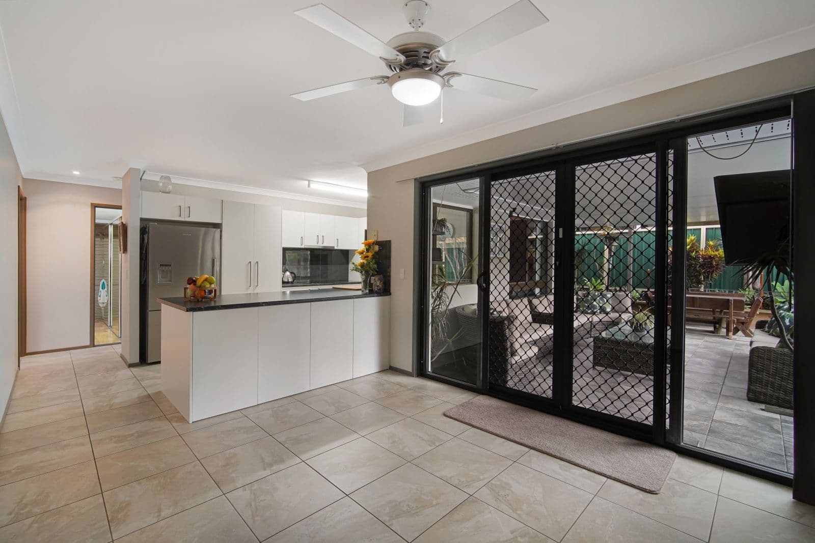 111 KP McGrath Drive, Elanora QLD 4221, Elanora - Thumbnail 8