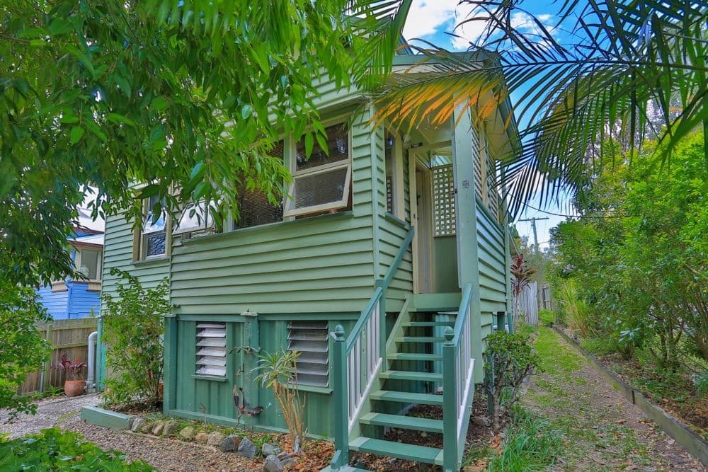 1 Cottenham Street, Fairfield QLD 4103, Fairfield - Image 1