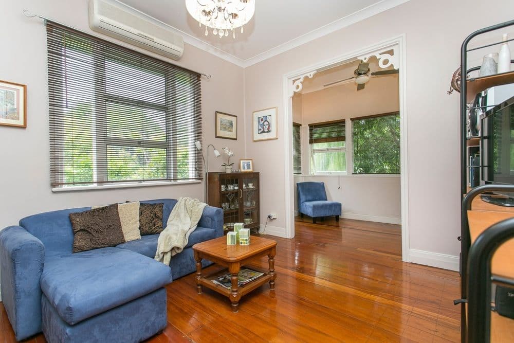 1 Cottenham Street, Fairfield QLD 4103, Fairfield - Thumbnail 2