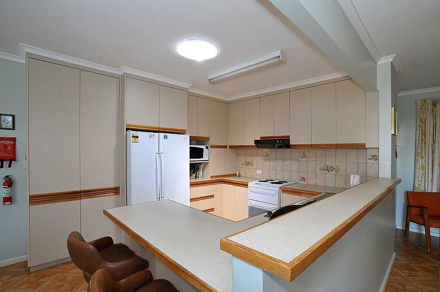20 Venice Avenue, MITCHAM VIC 3132, Mitcham - Thumbnail 5