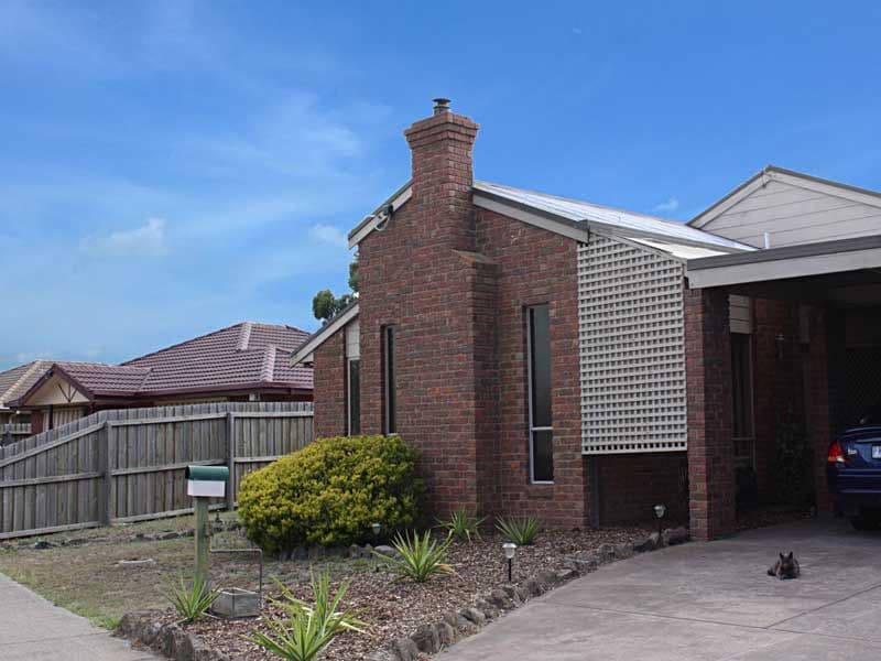 9 Govett Crescent, ST ALBANS PARK VIC 3219, St Albans Park - Thumbnail 2