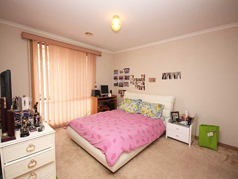 9 Govett Crescent, ST ALBANS PARK VIC 3219, St Albans Park - Thumbnail 7