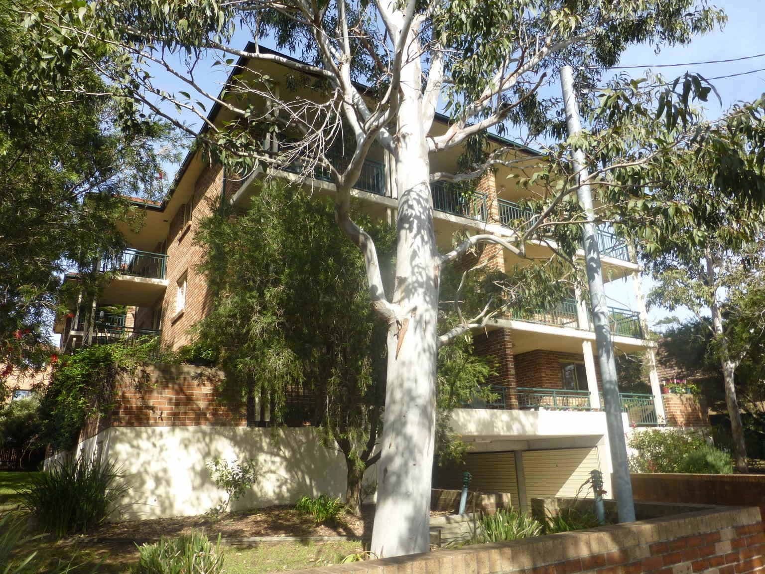 124-126 Flora Street, SUTHERLAND NSW 2232, Sutherland - Image 1