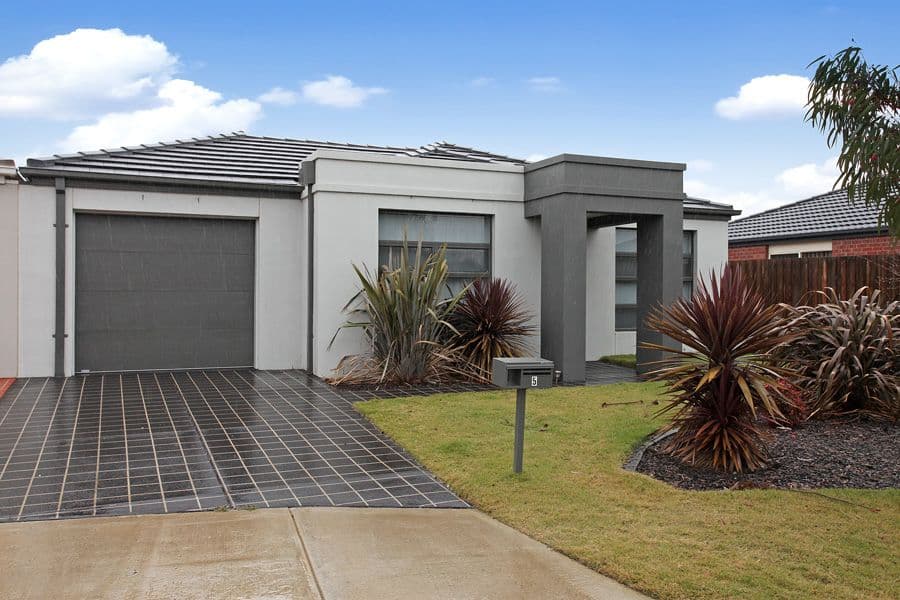 5 Zoe Place, TRUGANINA VIC 3029, Truganina - Image 1
