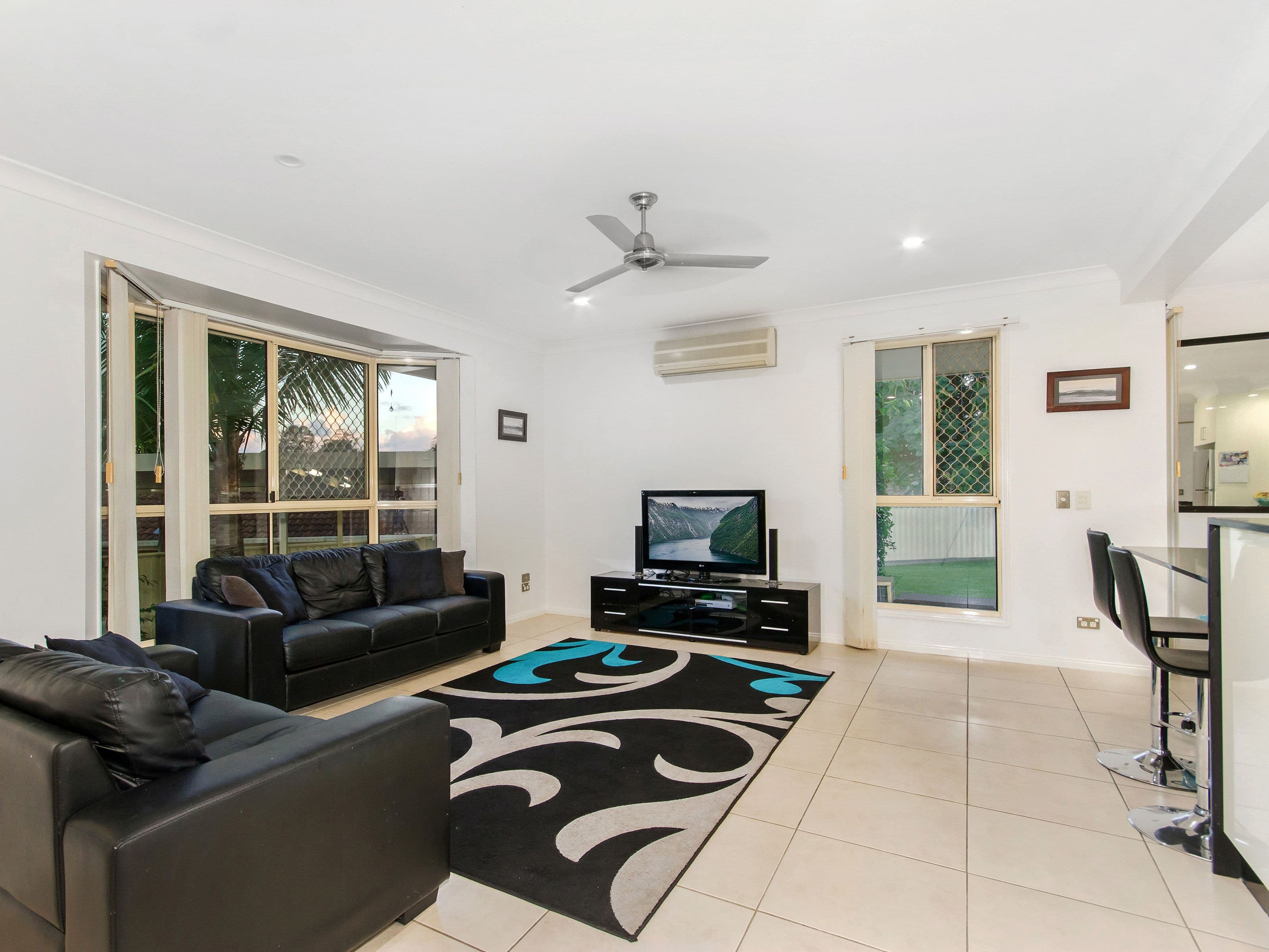 12 Gosford Court, Helensvale QLD 4212, Helensvale - Thumbnail 5