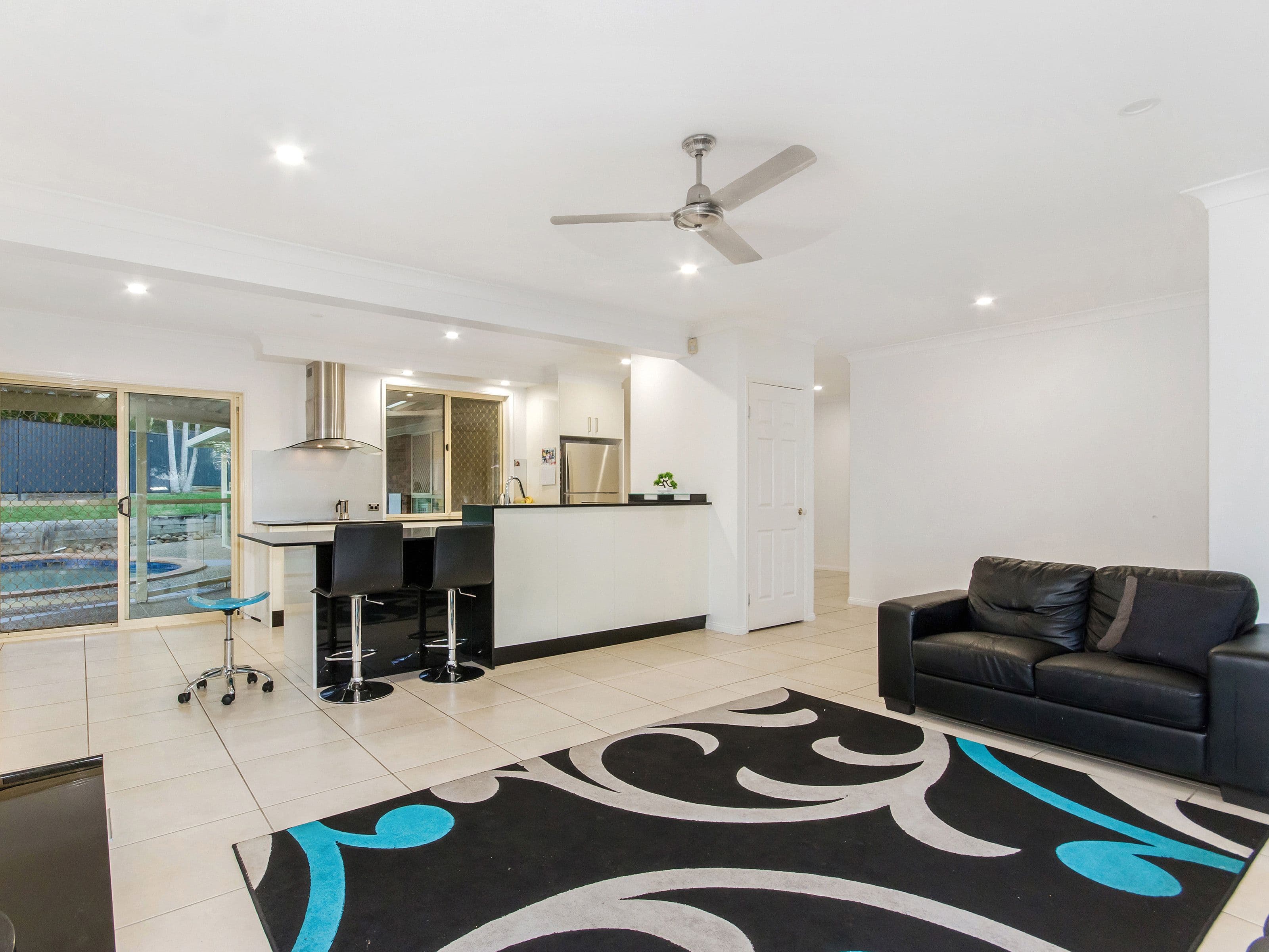 12 Gosford Court, Helensvale QLD 4212, Helensvale - Thumbnail 6