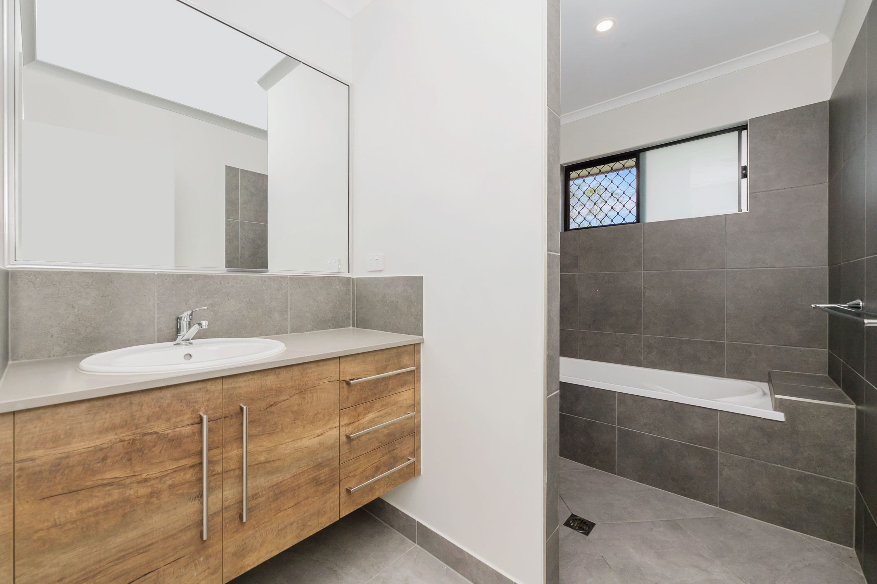 5 Halter Court, Kelso QLD 4815, Kelso - Thumbnail 7