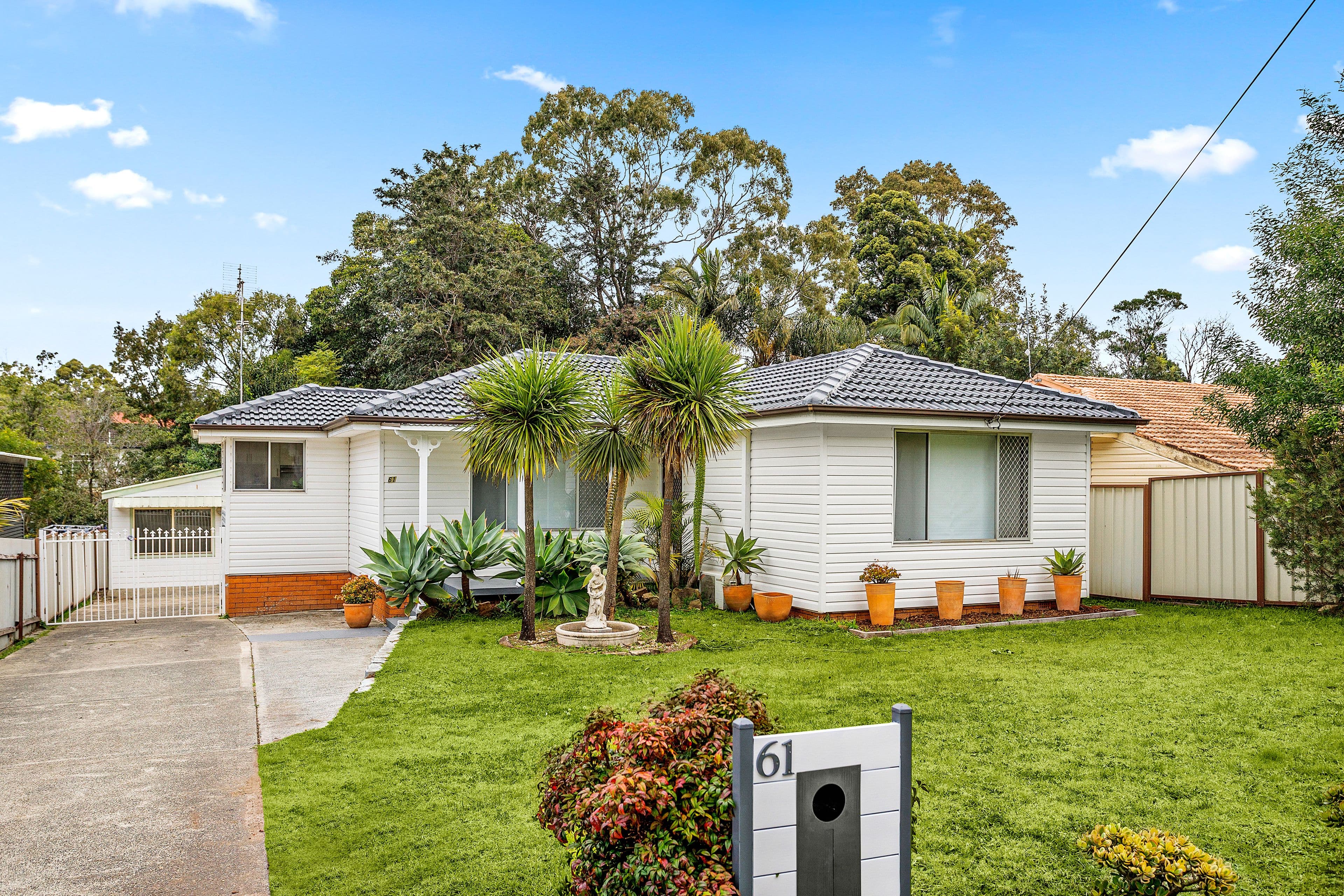 61 Bruce Street, Unanderra NSW 2526, Unanderra - Image 1