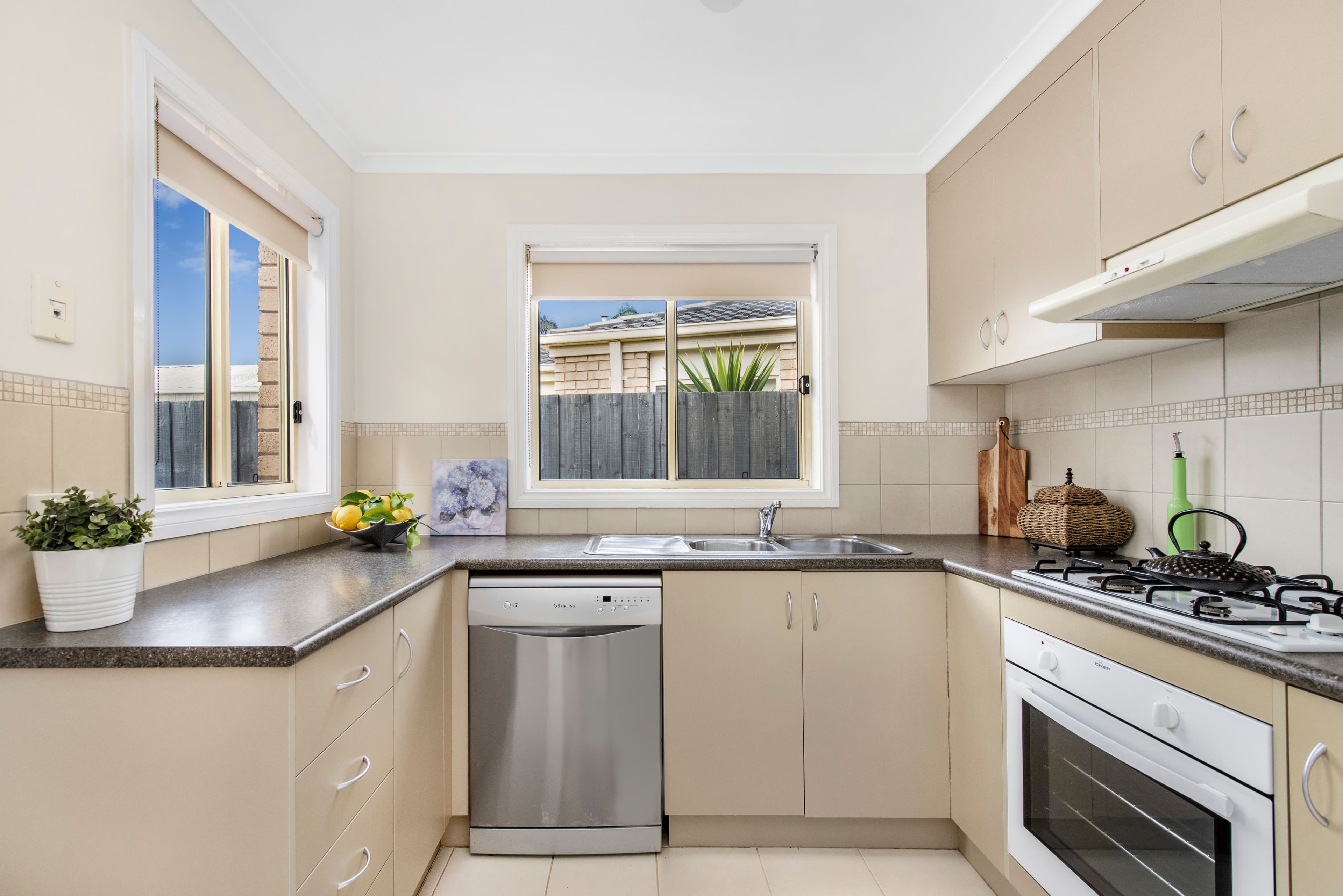 21-31 Parman Avenue, Pakenham VIC 3810, Pakenham - Thumbnail 3