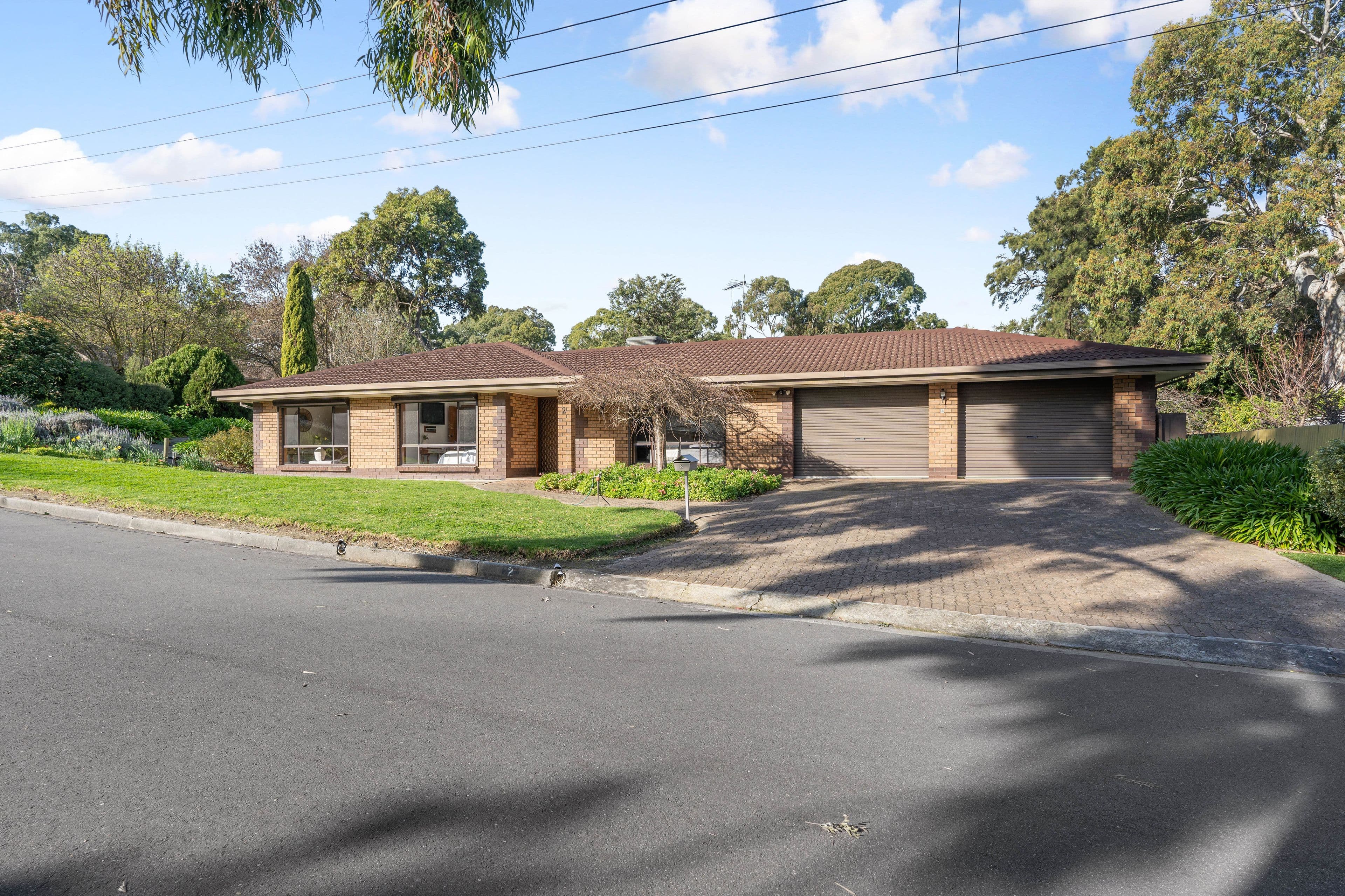 2 Hawthorn Street, Happy Valley SA 5159, Happy Valley - Thumbnail 2