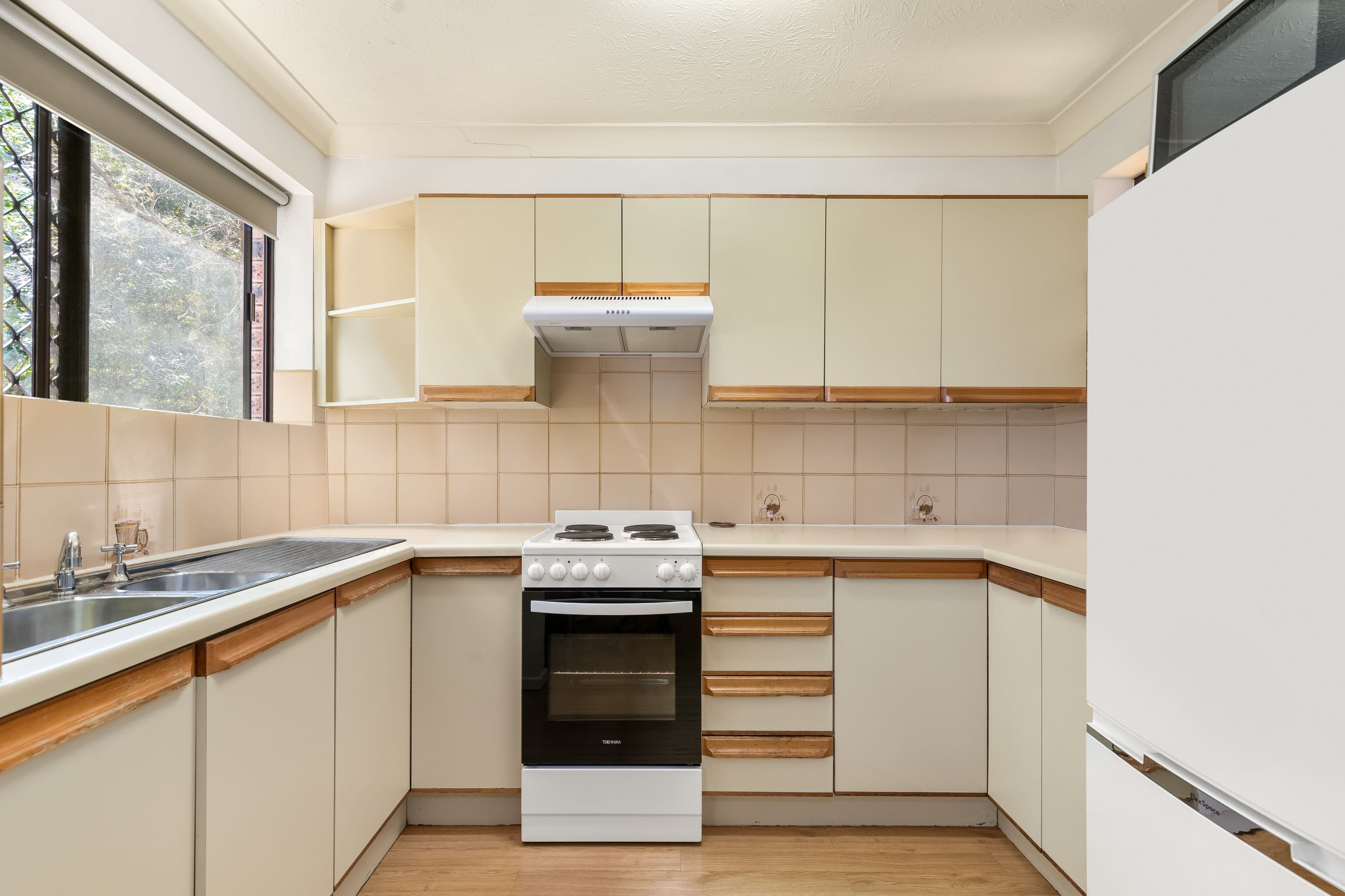 22 Stafford Street, Windsor QLD 4030, Windsor - Thumbnail 5