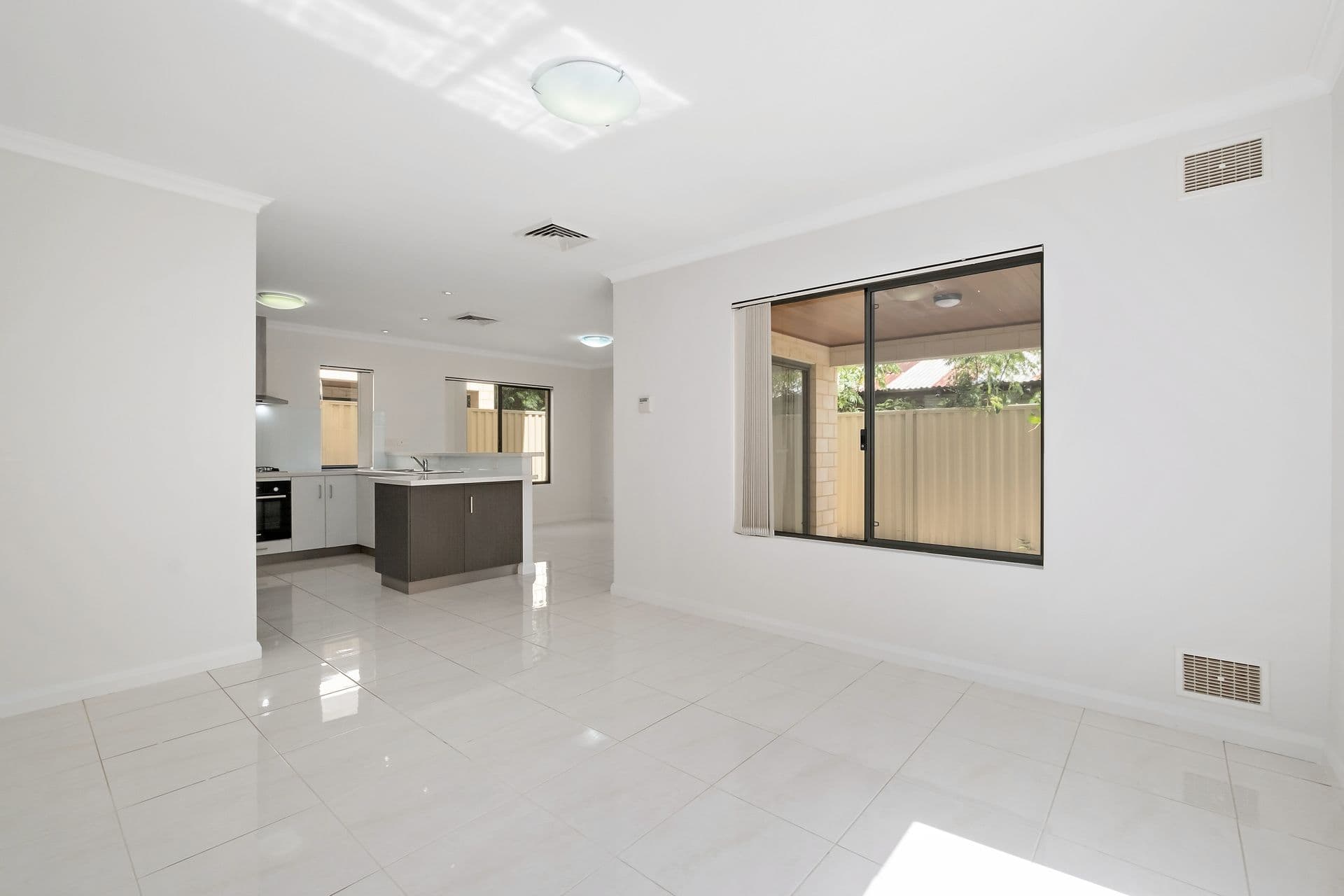 2B Gardiner Street, Belmont WA 6104, Belmont - Thumbnail 4