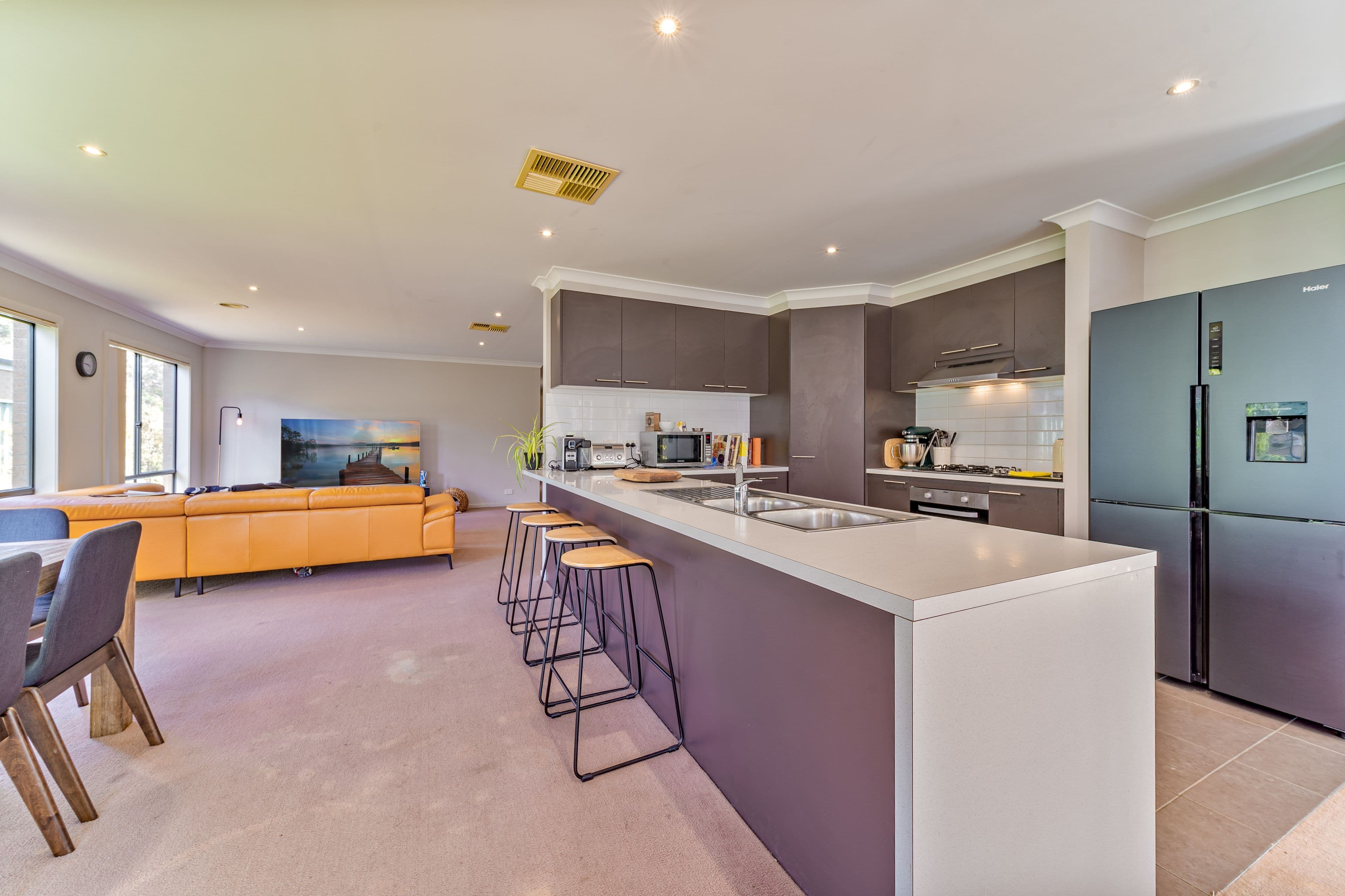 23 Sanctuary Boulevard, Maiden Gully VIC 3551, Maiden Gully - Thumbnail 2