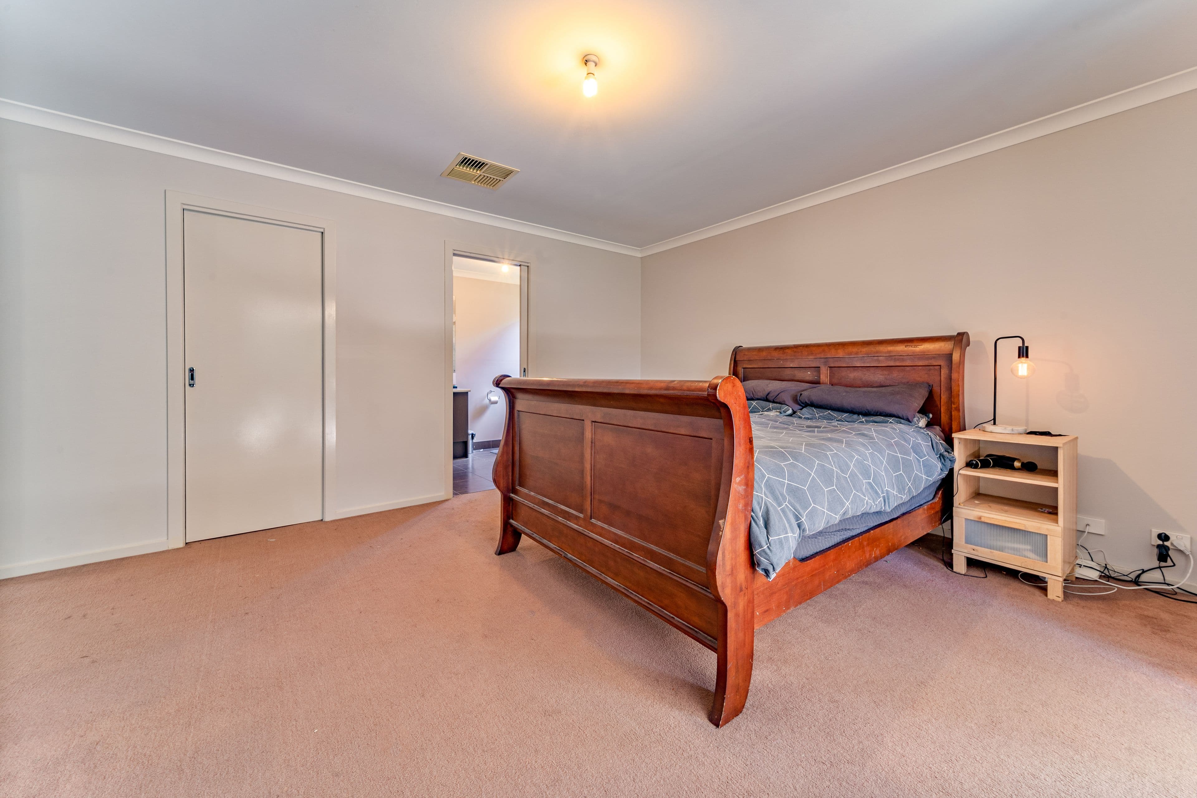 23 Sanctuary Boulevard, Maiden Gully VIC 3551, Maiden Gully - Thumbnail 8