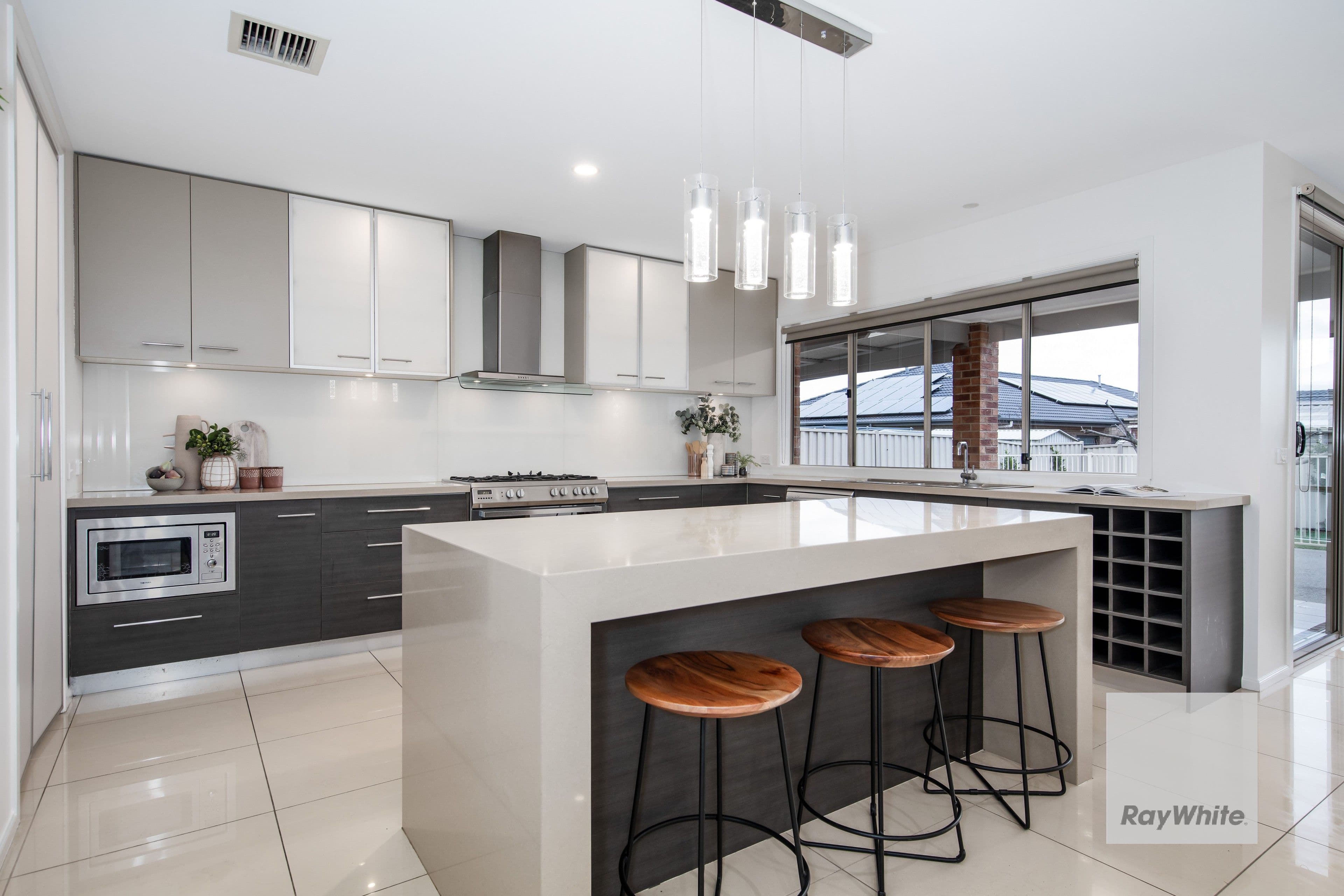 29 Omarama Way, Taylors Hill VIC 3037, Taylors Hill - Thumbnail 4
