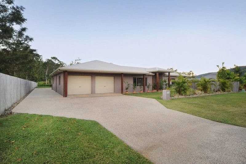 70 Galbraith Park Drive, CANNONVALE QLD 4802, Cannonvale - Thumbnail 4