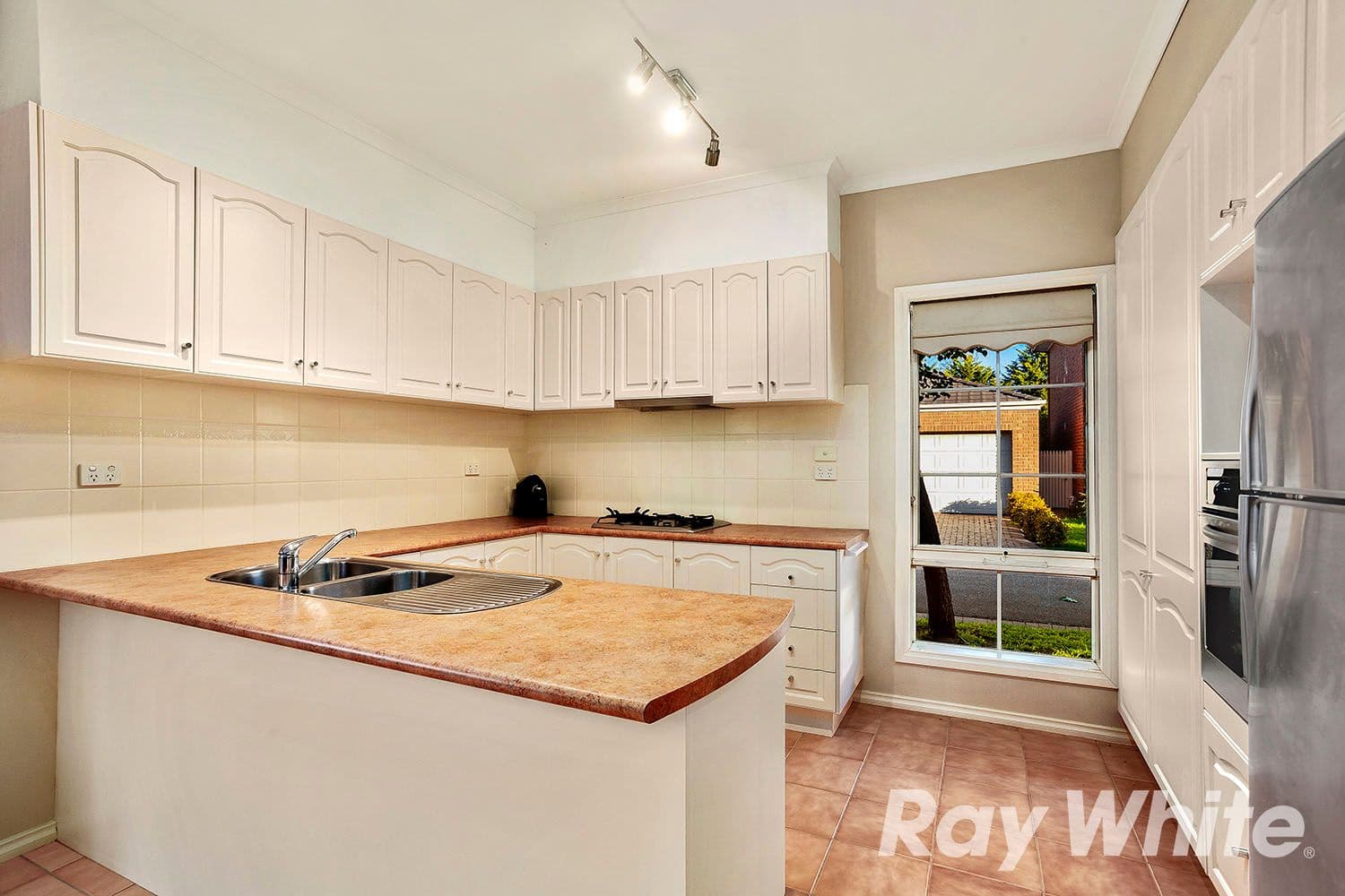 1 Capricornia Way, Aspendale Gardens VIC 3195, Aspendale Gardens - Thumbnail 4