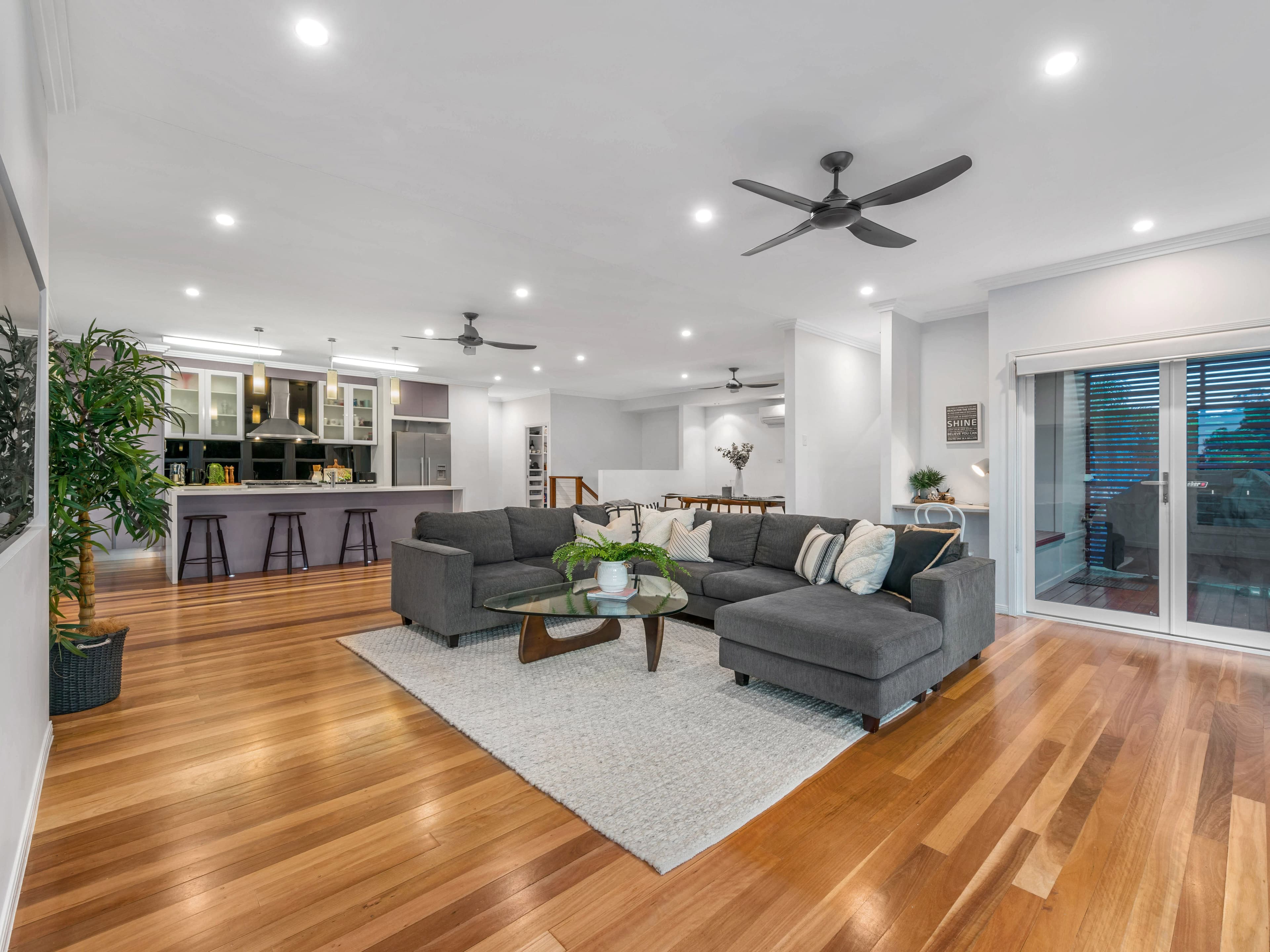 71 Kirby Road, Aspley QLD 4034, Aspley - Thumbnail 3