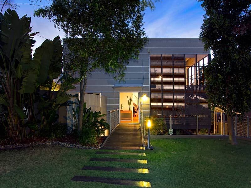 7 Hubbard Street, WAVELL HEIGHTS QLD 4012, Wavell Heights - Thumbnail 2