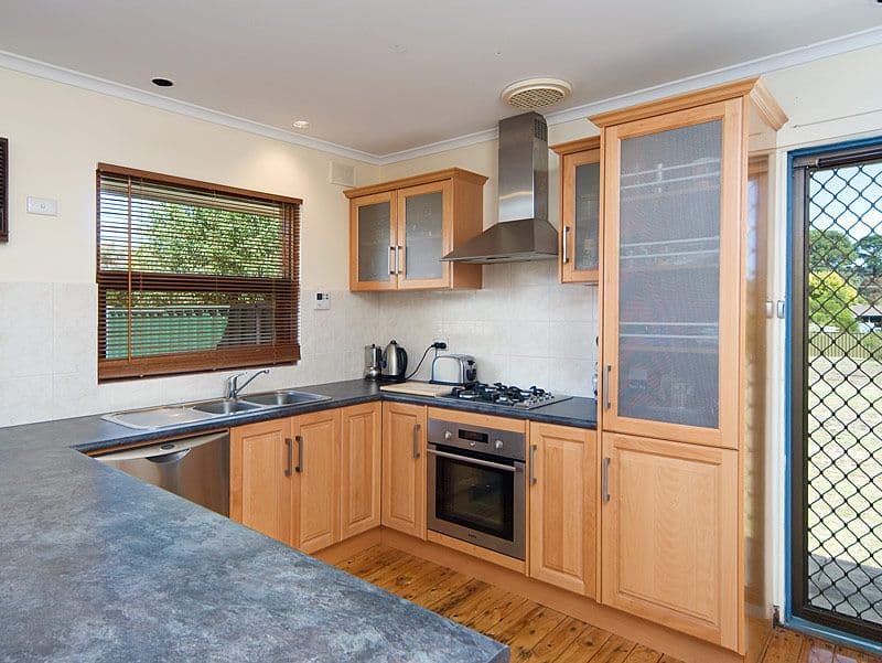 18 Molens Road, HAHNDORF SA 5245, Hahndorf - Thumbnail 2