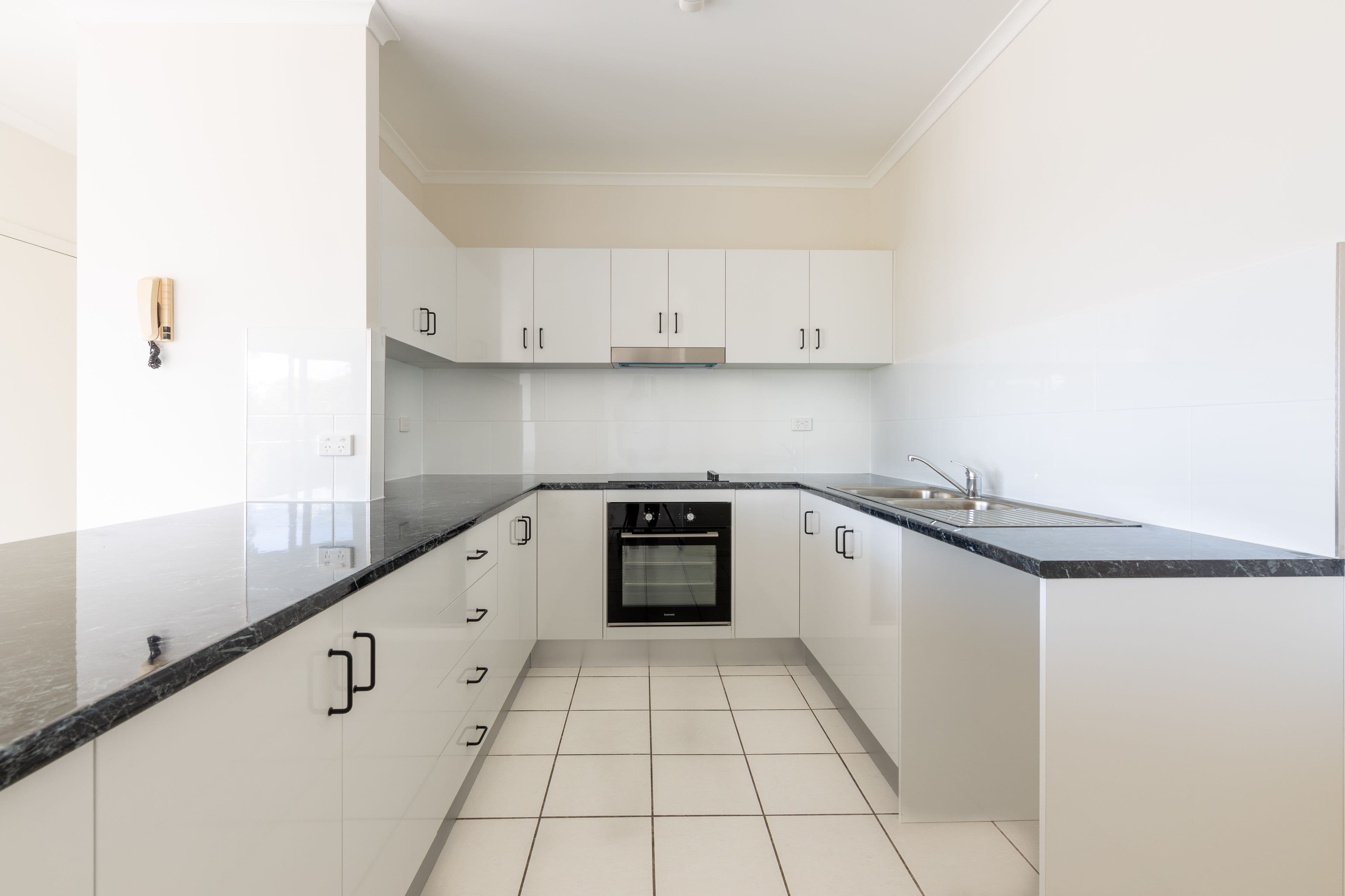 15 Hermitage Drive, Airlie Beach QLD 4802, Airlie Beach - Thumbnail 8