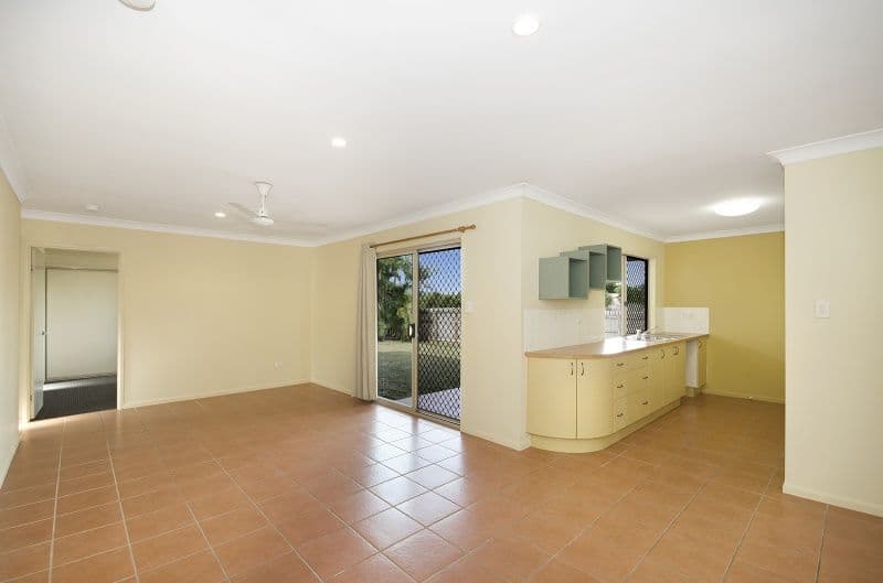 21 Marchwood Avenue, Kirwan QLD 4817, Kirwan - Thumbnail 5