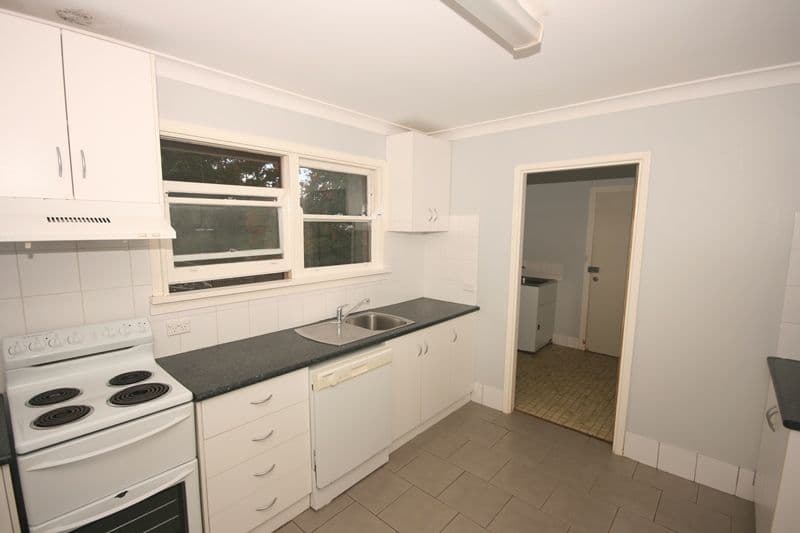 27 Lee Crescent, South Grafton - Thumbnail 2