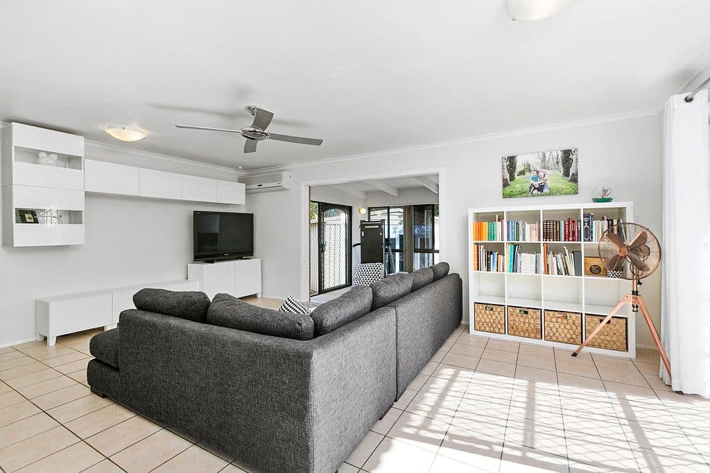 2 Catalina Crescent, Birkdale QLD 4159, Birkdale - Thumbnail 5